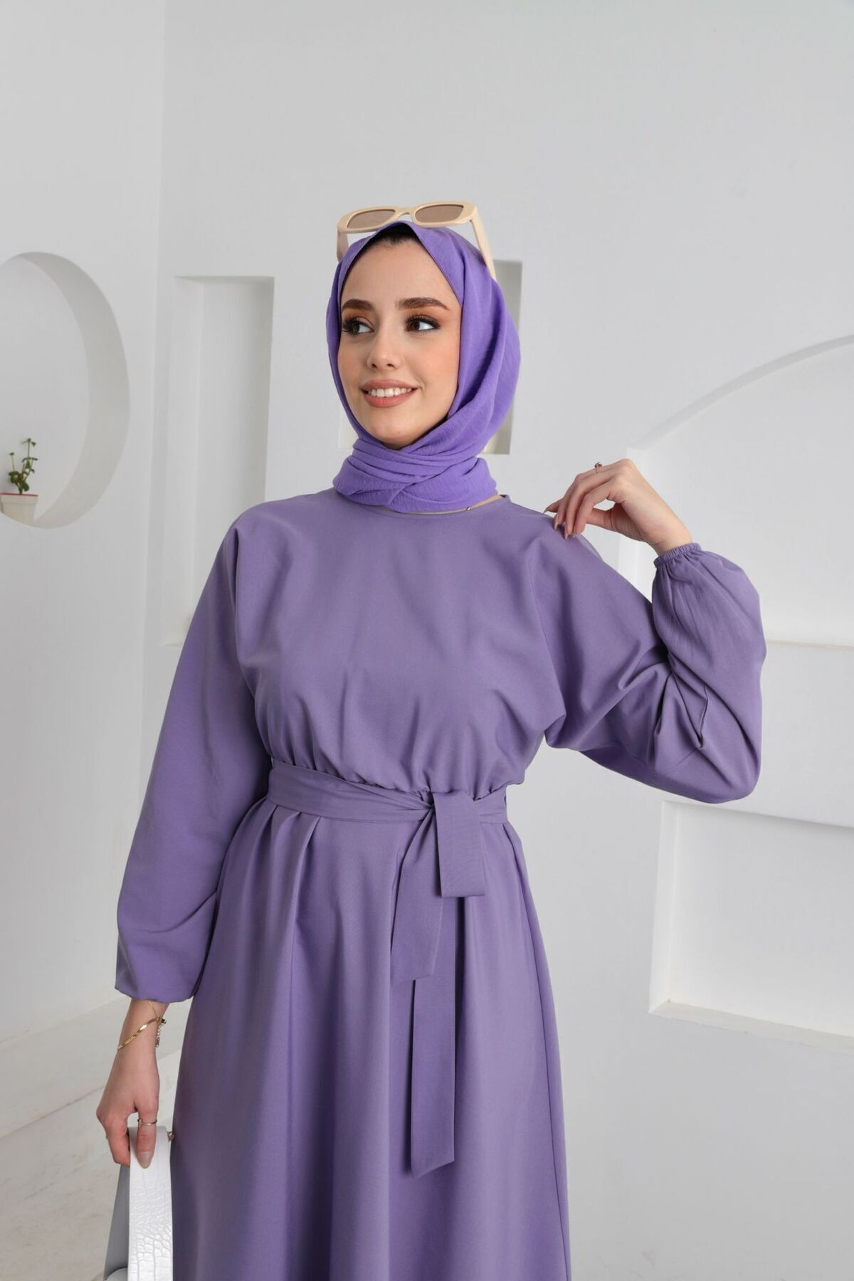 https://cdn.dsmcdn.com/ty1339/product/media/images/prod/QC/20240529/17/2565d9e1-5544-3703-b2d8-494033a5a9df/1_org_zoom.jpg