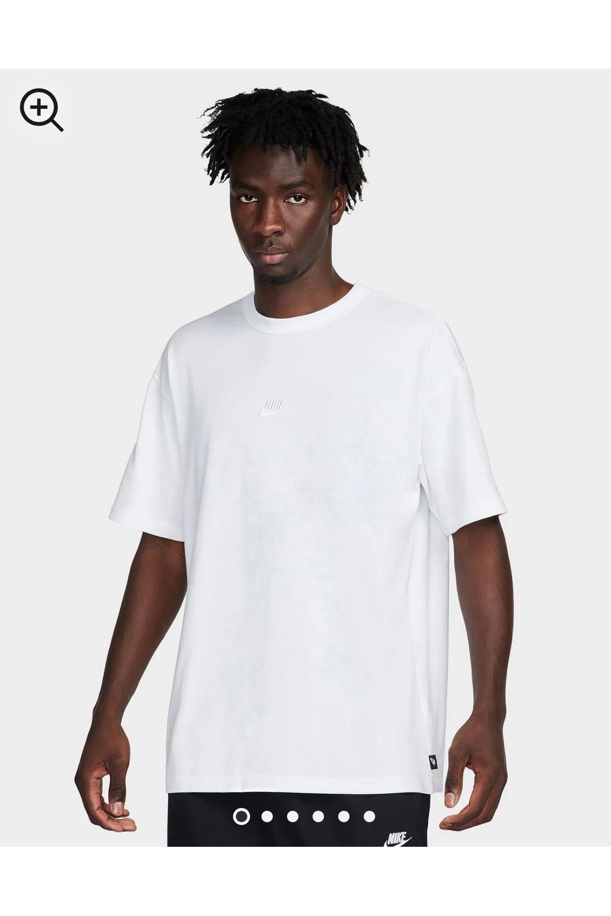 Nike Men s Oversize White T shirt Premium Essentials Short Sleeve Trendyol