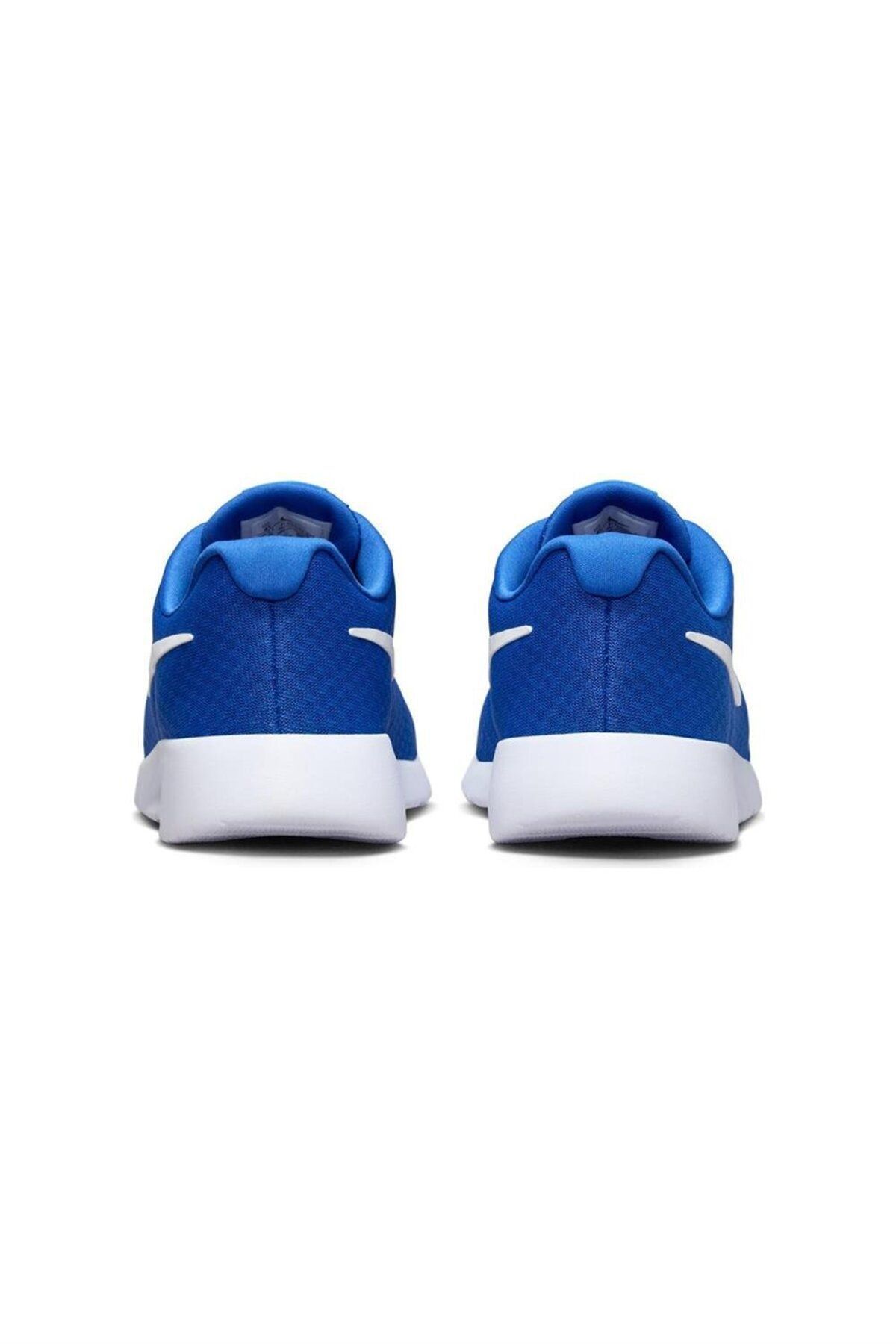 Nike tanjun baby blue 2025