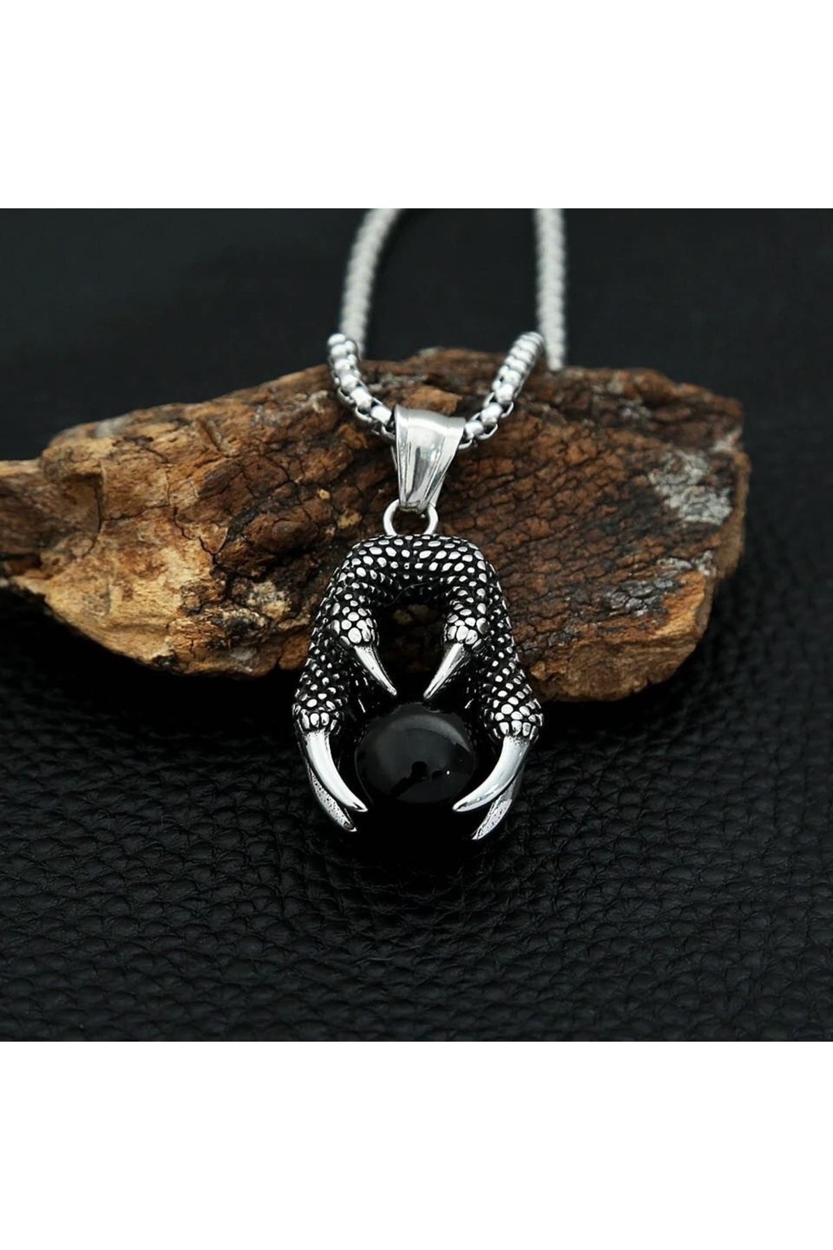 YuChic-Ragnarok Gothic - Dragon Claw Black Moon Necklace 4