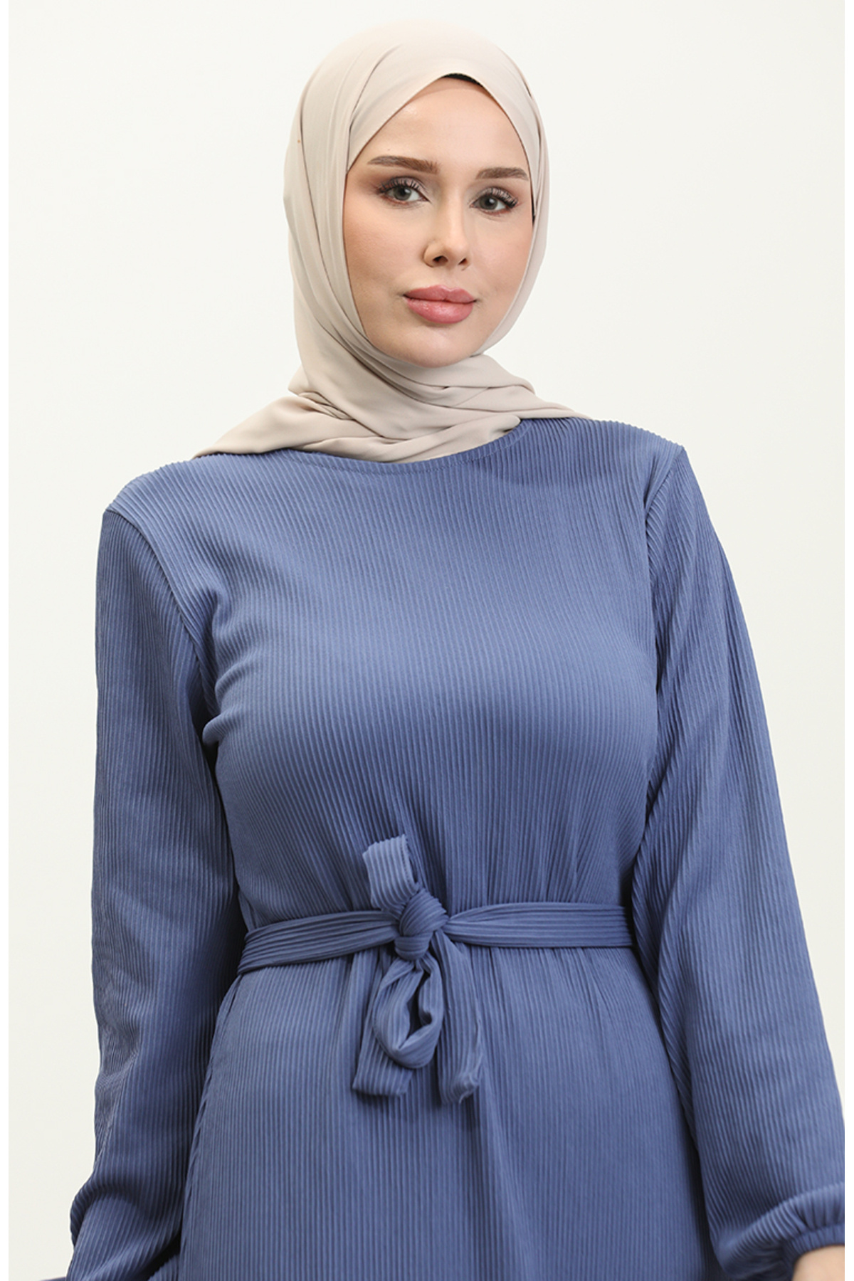 https://cdn.dsmcdn.com/ty1339/product/media/images/prod/QC/20240531/00/036ac4e3-335a-3296-801b-5e517339fc6d/1_org_zoom.jpg