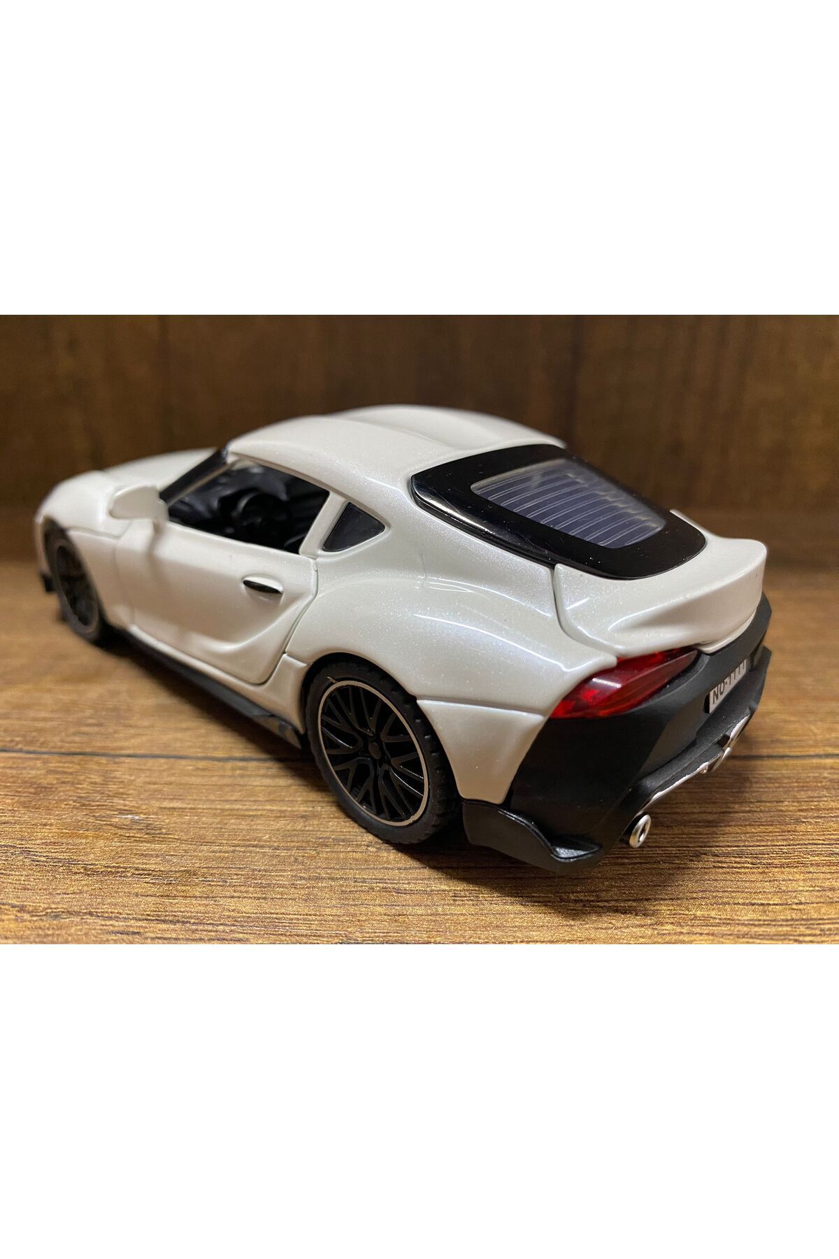 scntoys Toyota Araba Çek Bırak Model Araba 1:32 Oyuncak Toyota Supra Diecast Araba fotoğrafı 5 (önizleme)