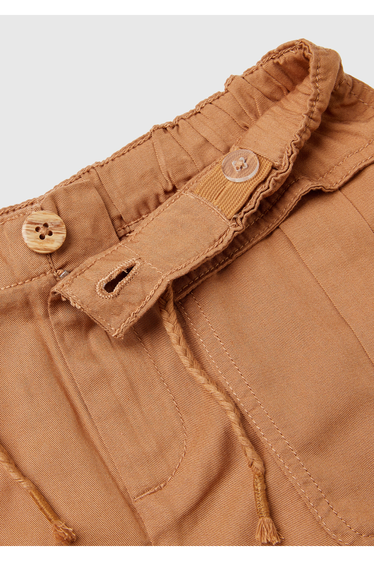 شورت و شلوارک دخترانه بنتتون United Colors of Benetton اورجینال دخترانه کد کالا 224P4SEXC902W - تصویر 2