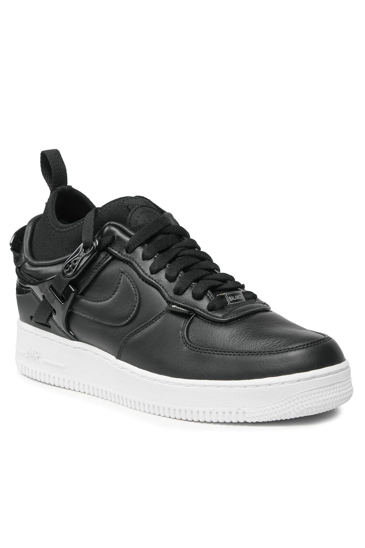 اسنیکر مشکی زنانه ایرفورس 1 کفش زیرپوش سیاه و سفید Gore Tex Nike