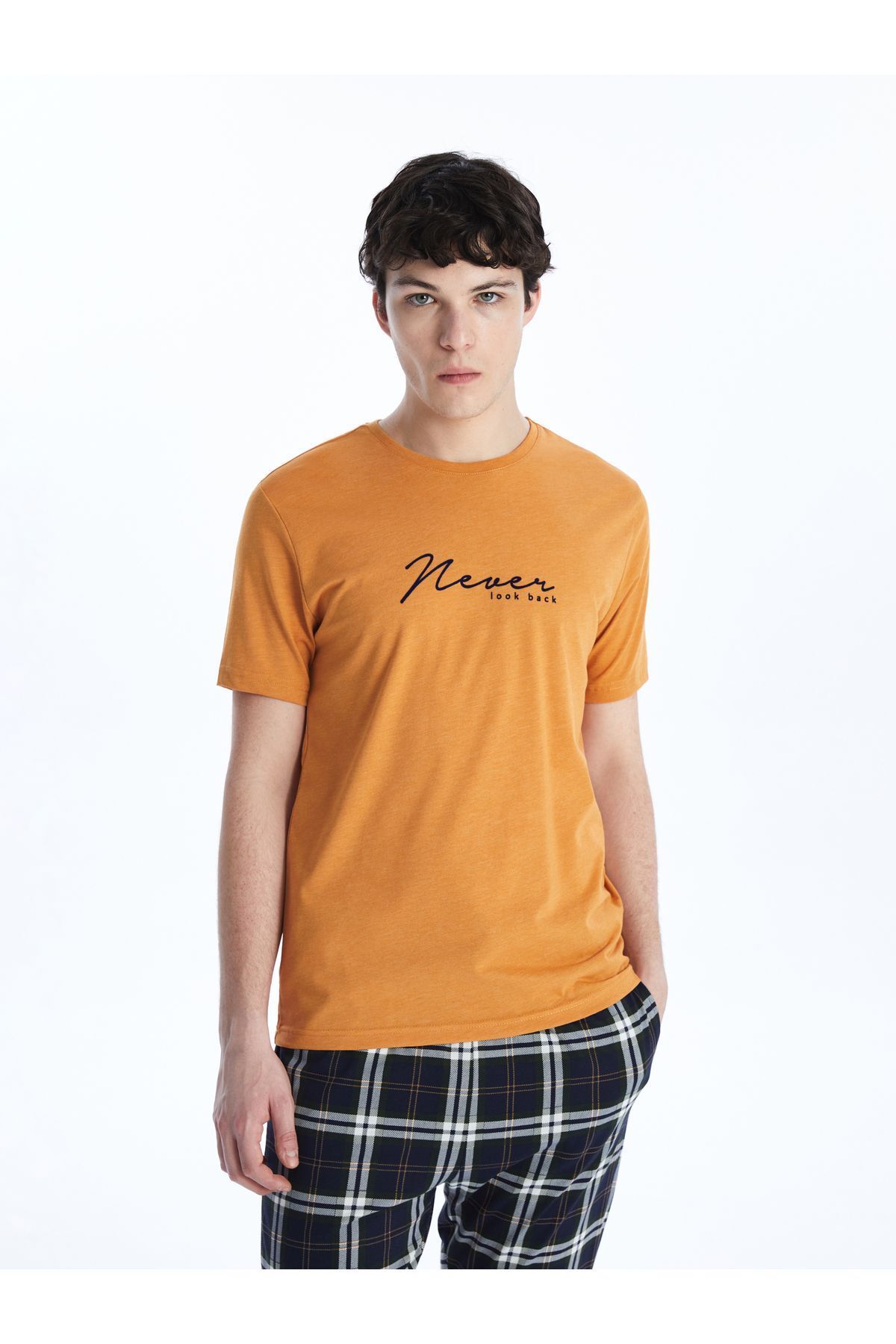 LC Waikiki-Σετ ανδρικών πιτζάμες Standard Fit 2