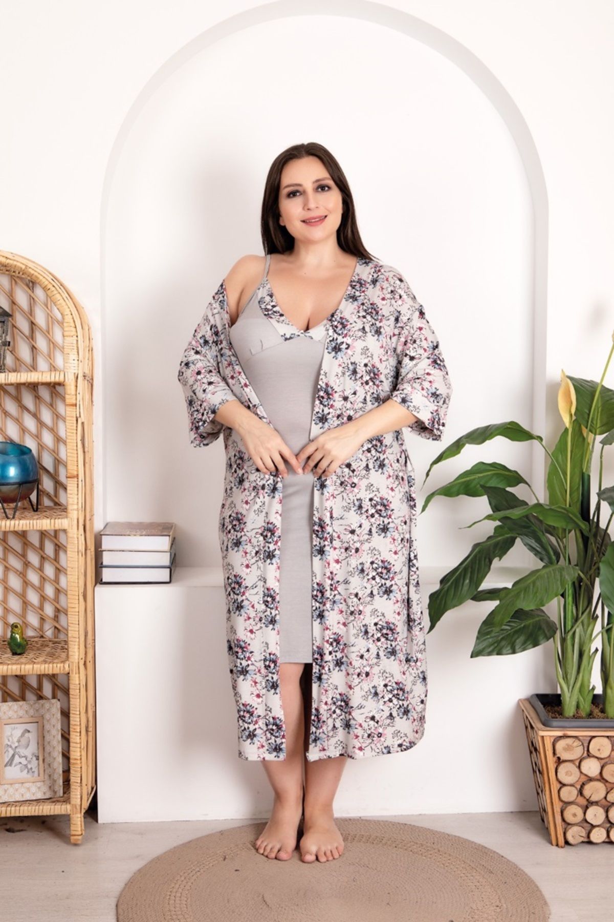 Viselya Size Nightgown and Dressing Gown Set