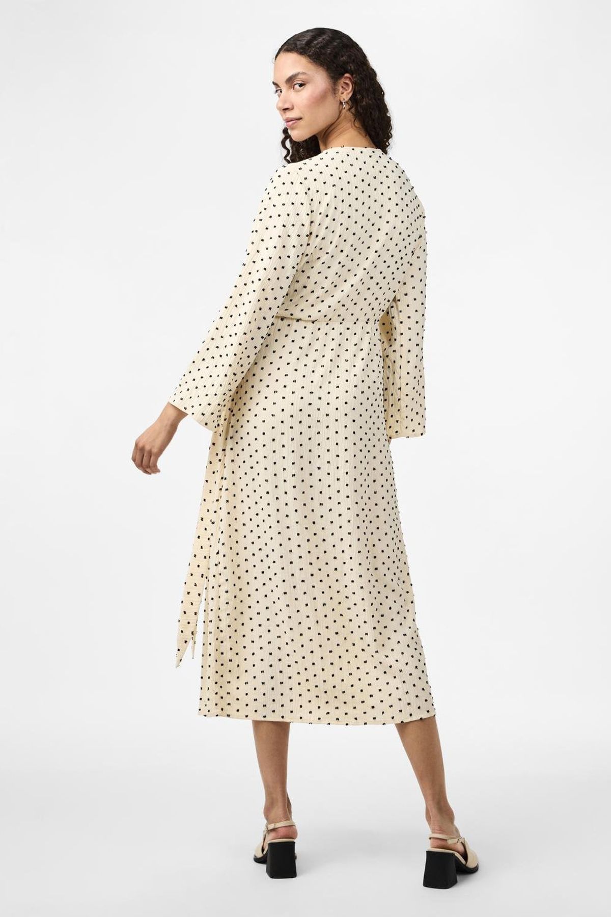 YAS.-CUSHION 7/8 - Υψηλό μέγεθος Small Cut Wrap Dress S. 4