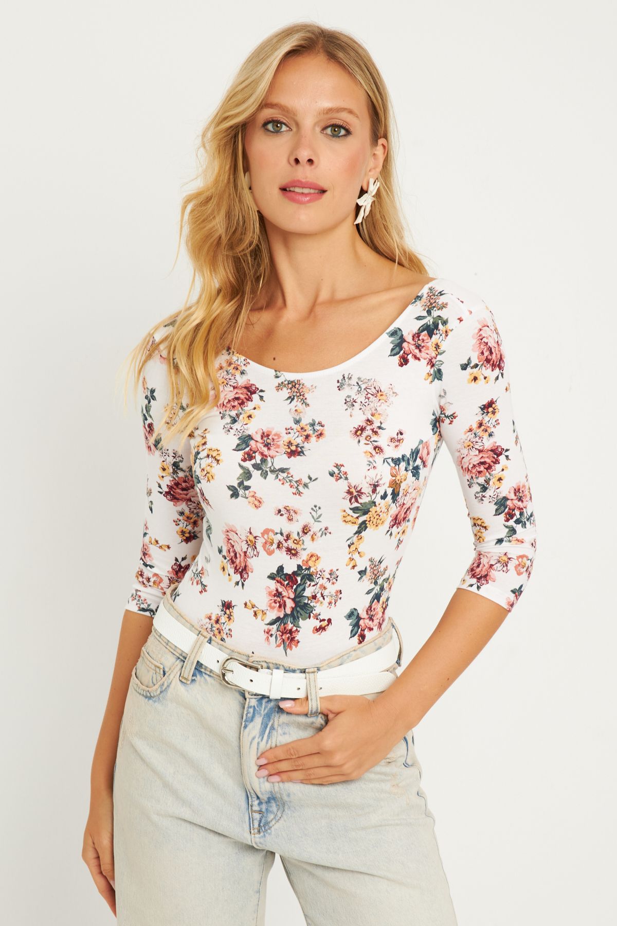 Cool & Sexy-Ecru dámské body - květinový vzor a patentky, RK40 5