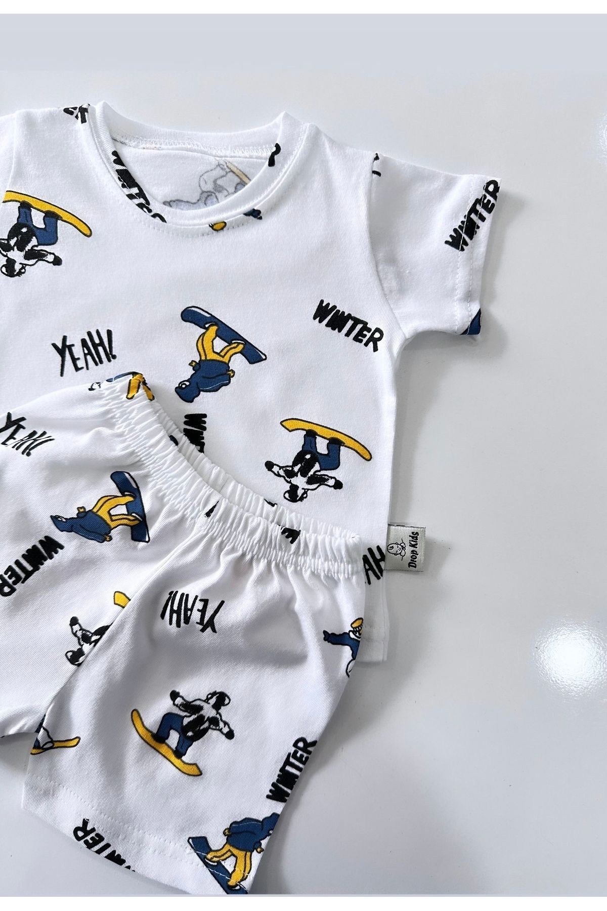Drop Kids Bebek Pijama Takımı Kısakol Şort Kaykay Desen %100 Pamuk Yenidoğam fotoğrafı 3 (önizleme)
