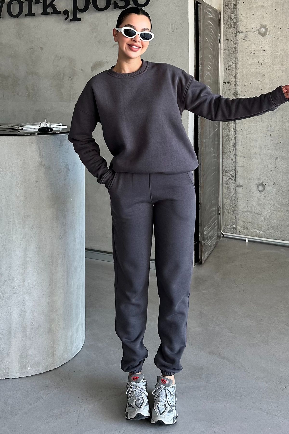 MODAGEN-Anthracite Crew Neck Plain Oversize Bottom-Top tepláková souprava 6