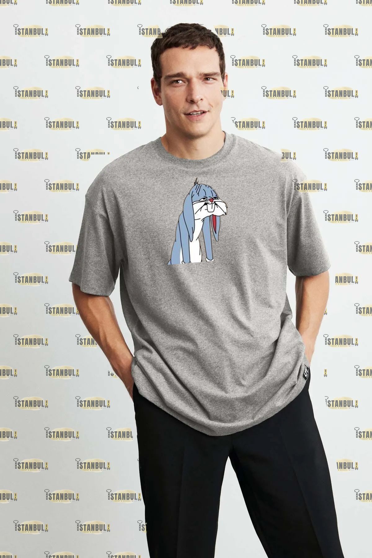 uyuyan tavşan baskılı oversize T-shirt
