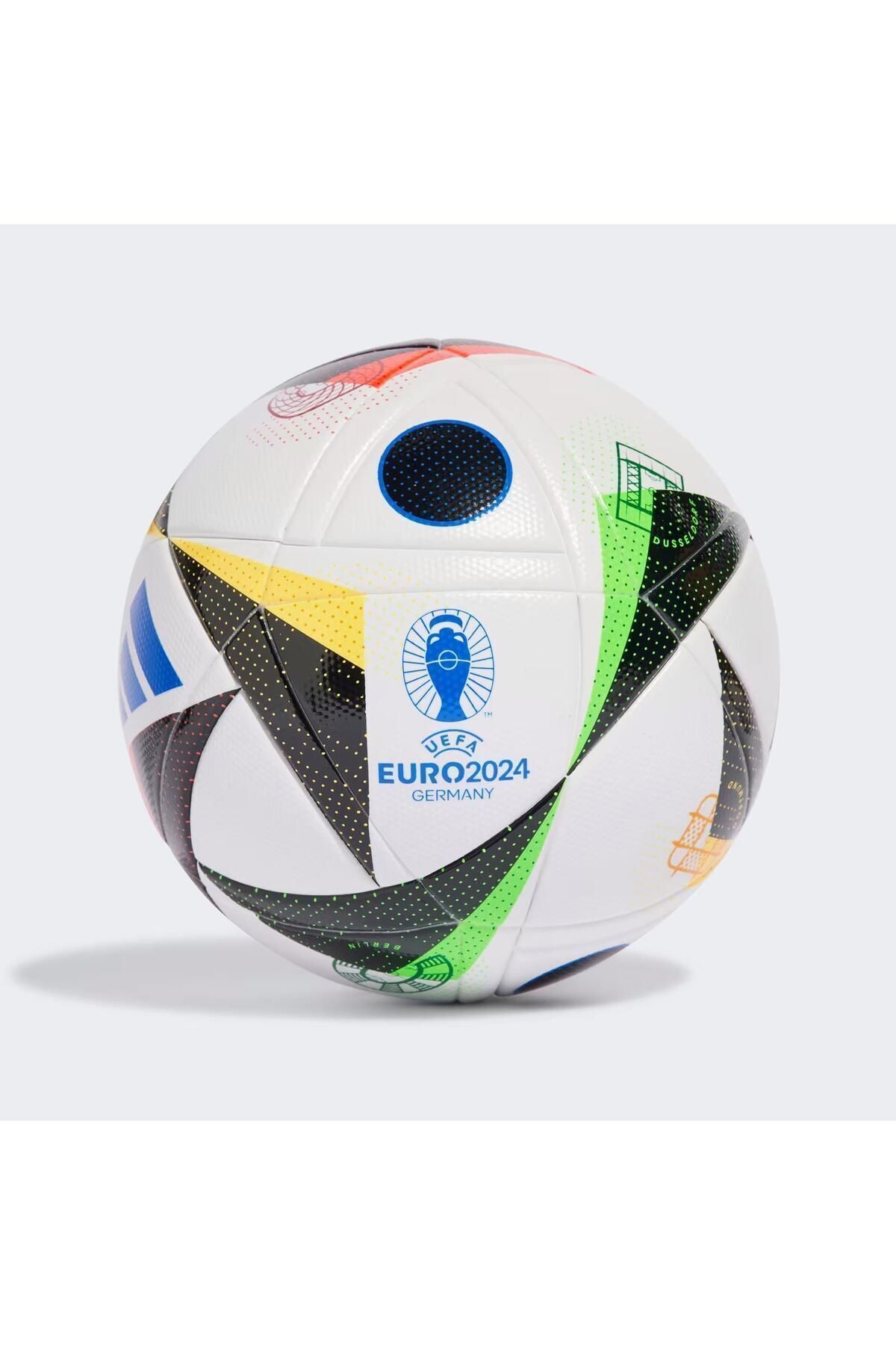 adidas IN9369 EURO24 LGE BOX Fussballliebe FUTBOL ANTRENMAN TOPU Fiyatı ...