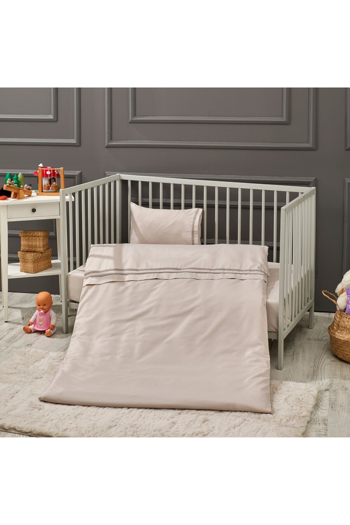 Elegant Stripe Bebek Nevresim Takımı — Taş