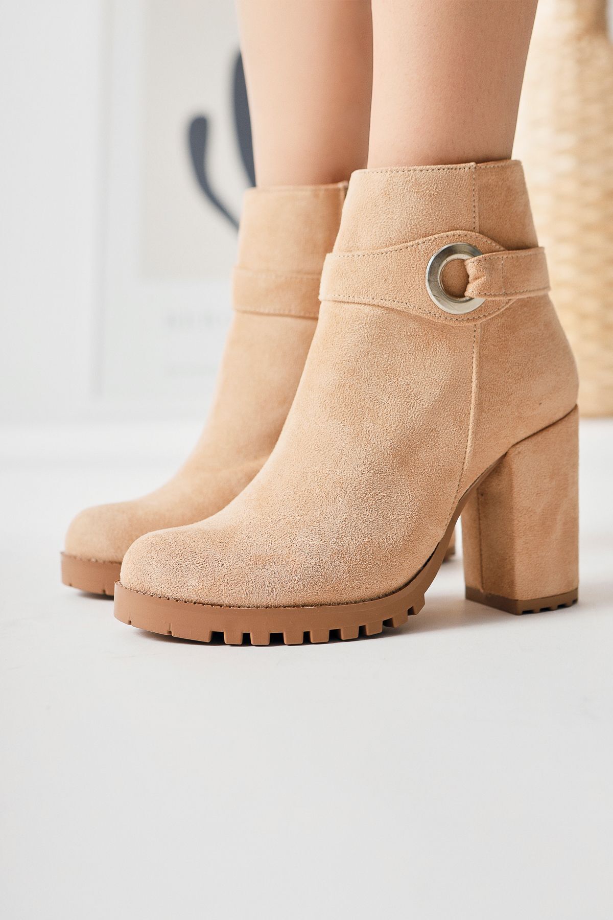 Destina Cream, Women's Heeled Boots with Beige Suede Oval Toe Wrist Accessories, Women's Bootie Opportunity Product