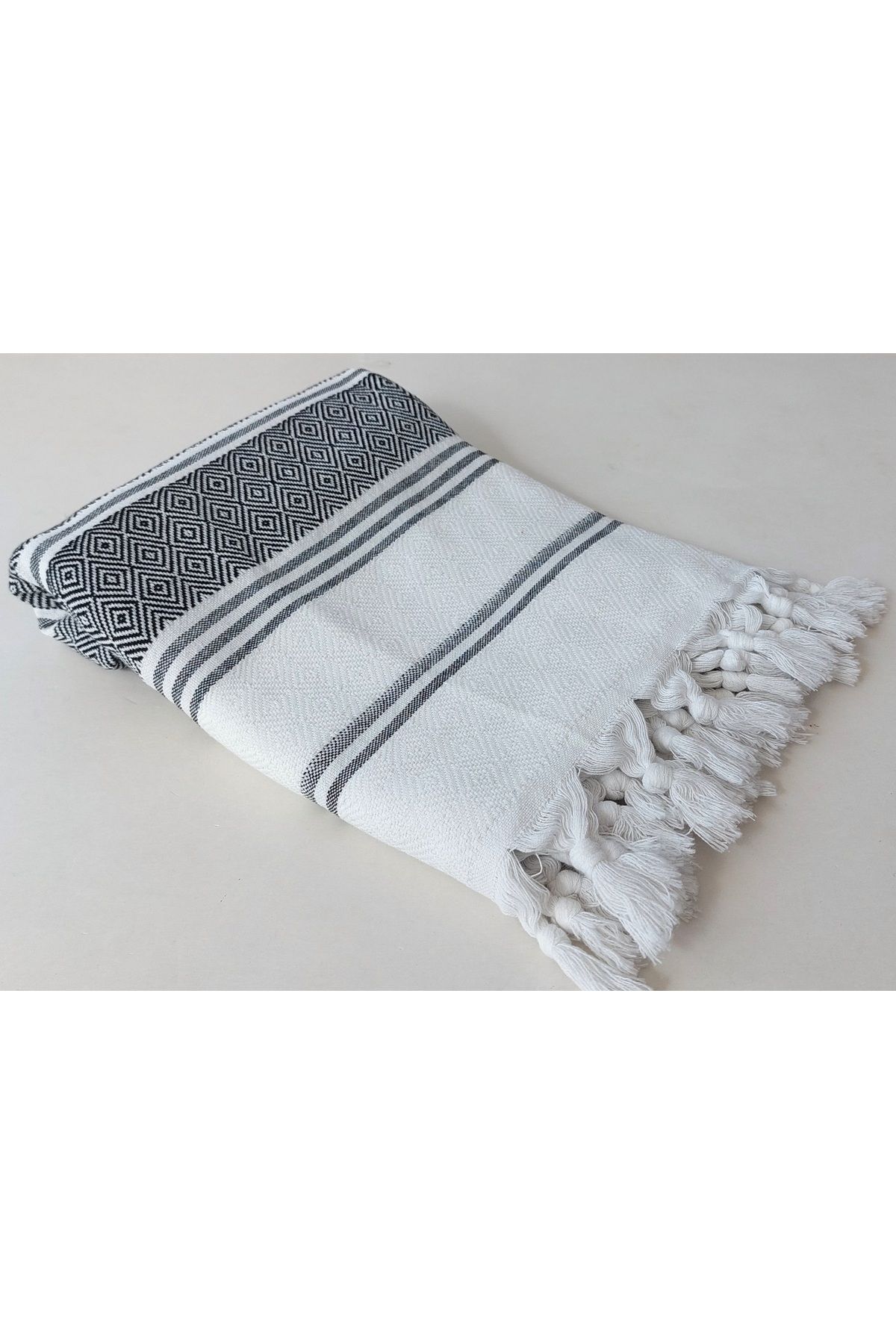 EMİLLİE-Diamond Striped Peshthermal 3