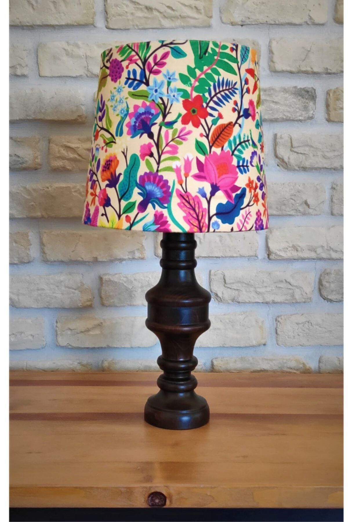 آباژور چند رنگ دست ساخته Soly Spring Patin تیره Wall Lambada