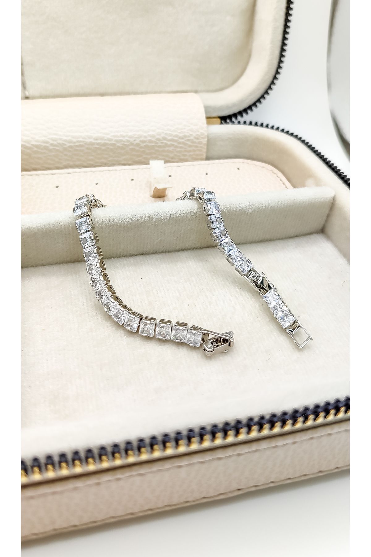 Çelik Bileklik Su Yolu Kararmaz Antialerjik