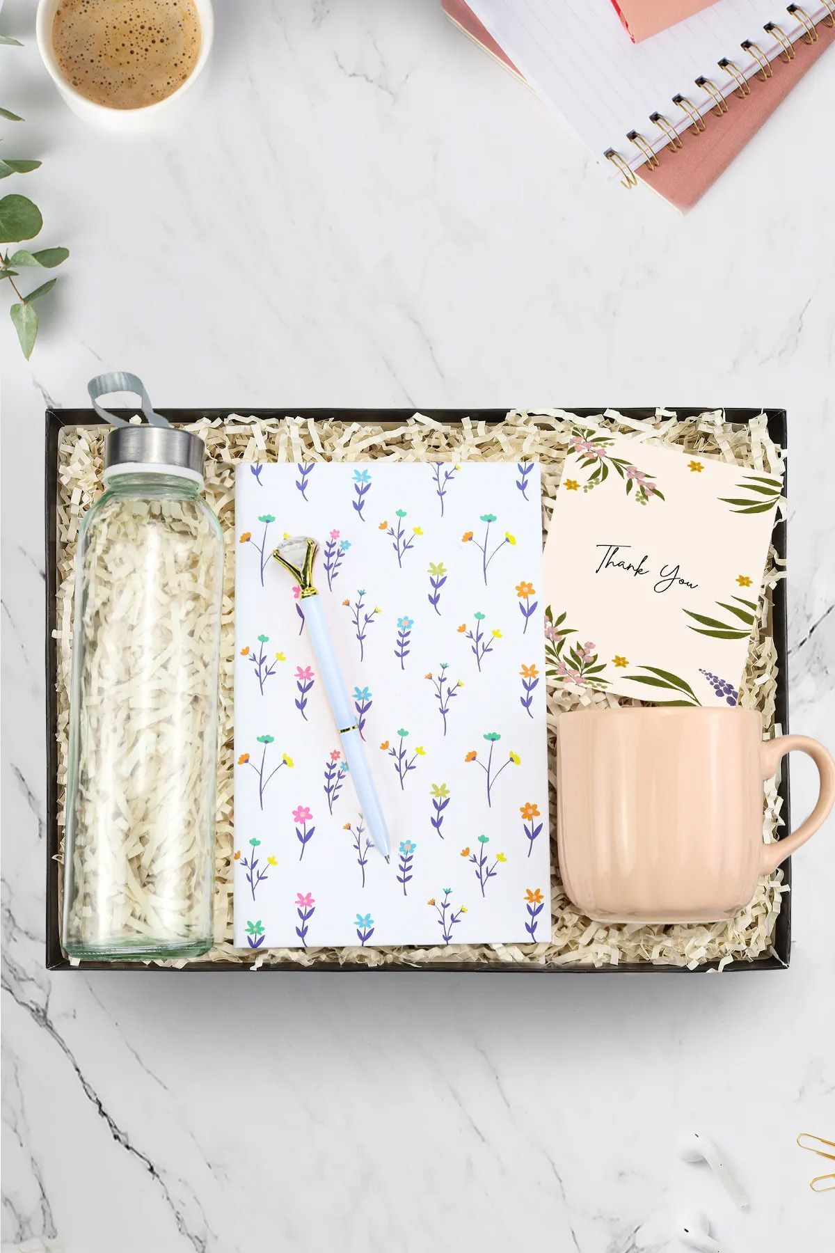 Trendmiya Beyaz Çiçek Defter & Diamond Kalem & Bambu Kapaklı Cam Matara & Kupa Hediye Seti