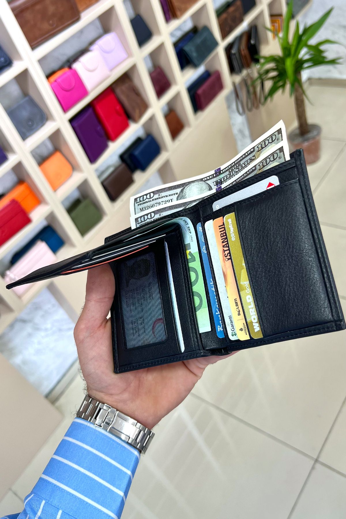 کیف پول مردانه مدل مودبانه عمودی چرم سیاه و سفید ماسونی CüzCan