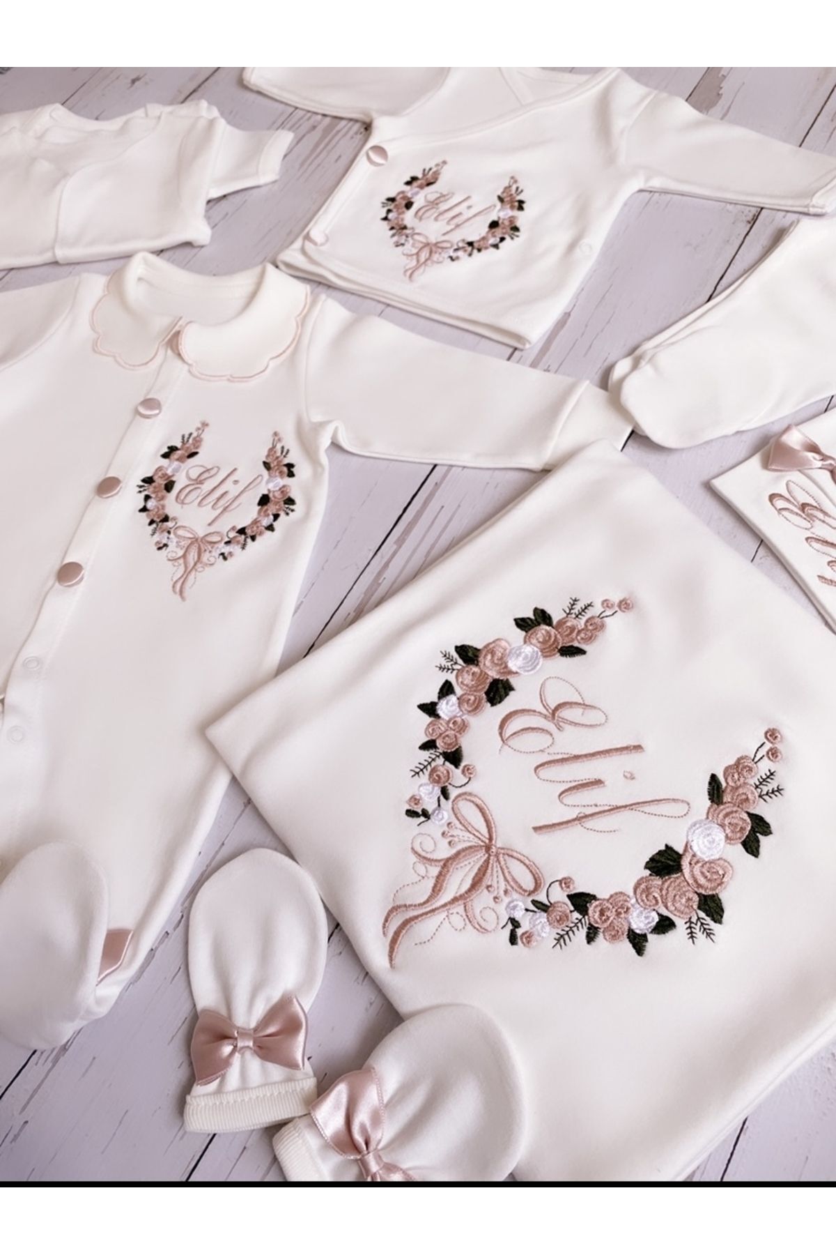 ELA Çiçek Nakışlı Hastane Çıkışı fotoğrafı 2 (önizleme)