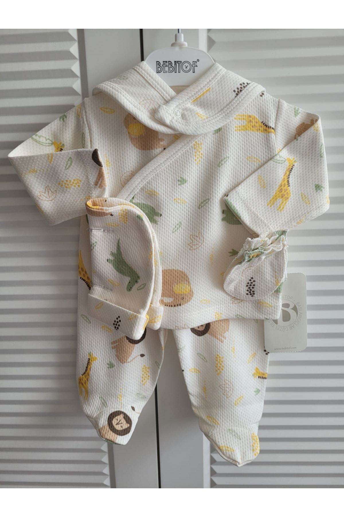 Bebitof 5'li Bebek Hastane Çıkışı – Sevimli Zürafa Deseniyle Ilk Anlara Özel fotoğrafı 3 (önizleme)