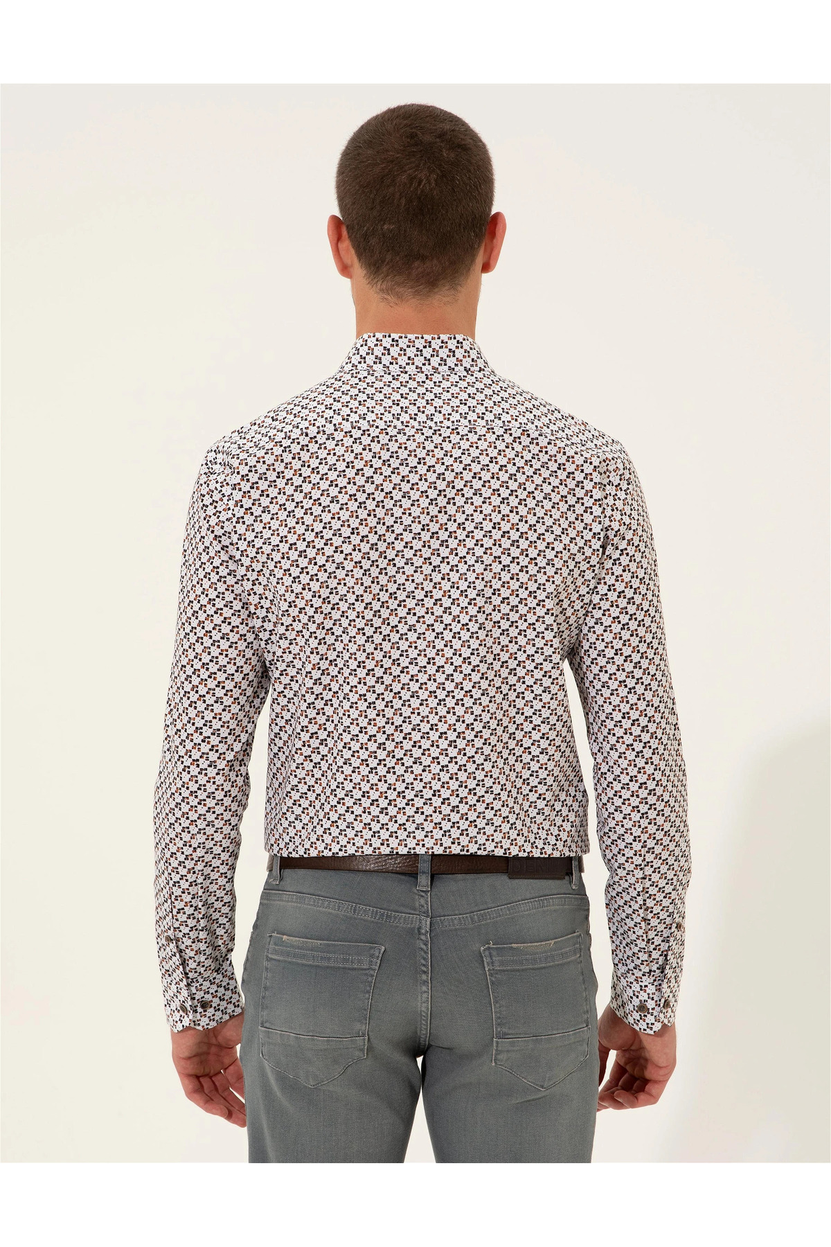 پیراهن مردانه قهوه ای پیرکاردین | 50255237 اورجینال - تصویر 4