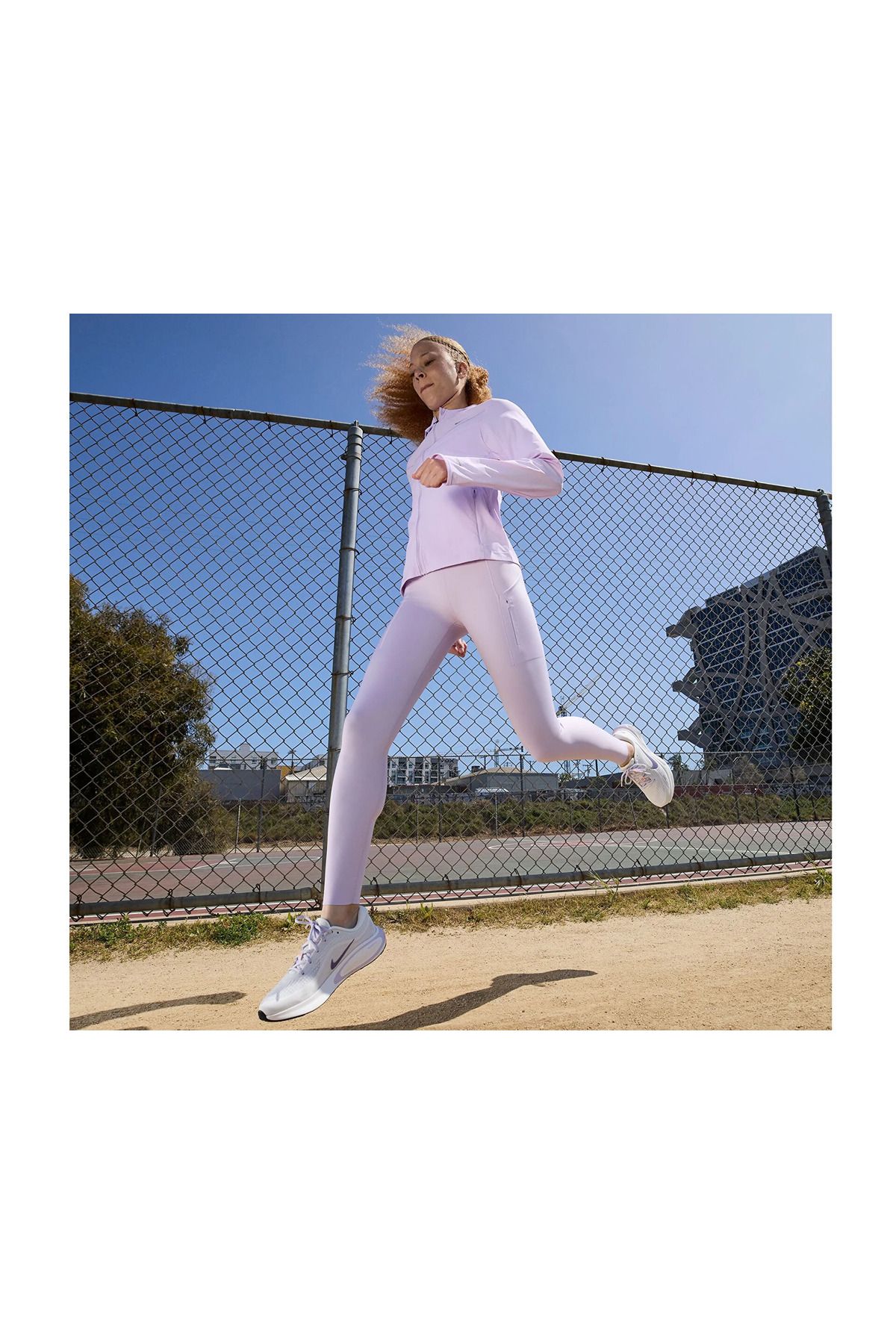 کفش دو و تمرین سفید زنانه W Journey Run اورجینال Nike