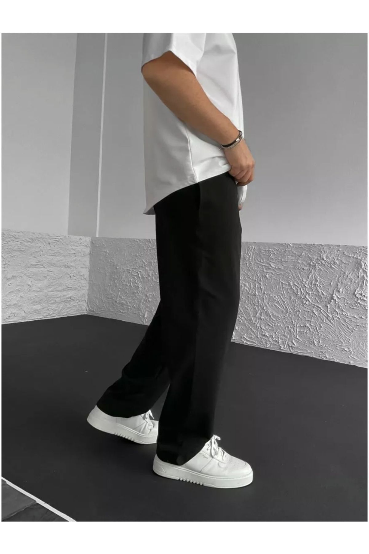 https://cdn.dsmcdn.com/ty1347/product/media/images/prod/QC/20240603/23/2a26ad4c-9353-3a9e-bb84-4ce2a2f4d4e1/1_org_zoom.jpg