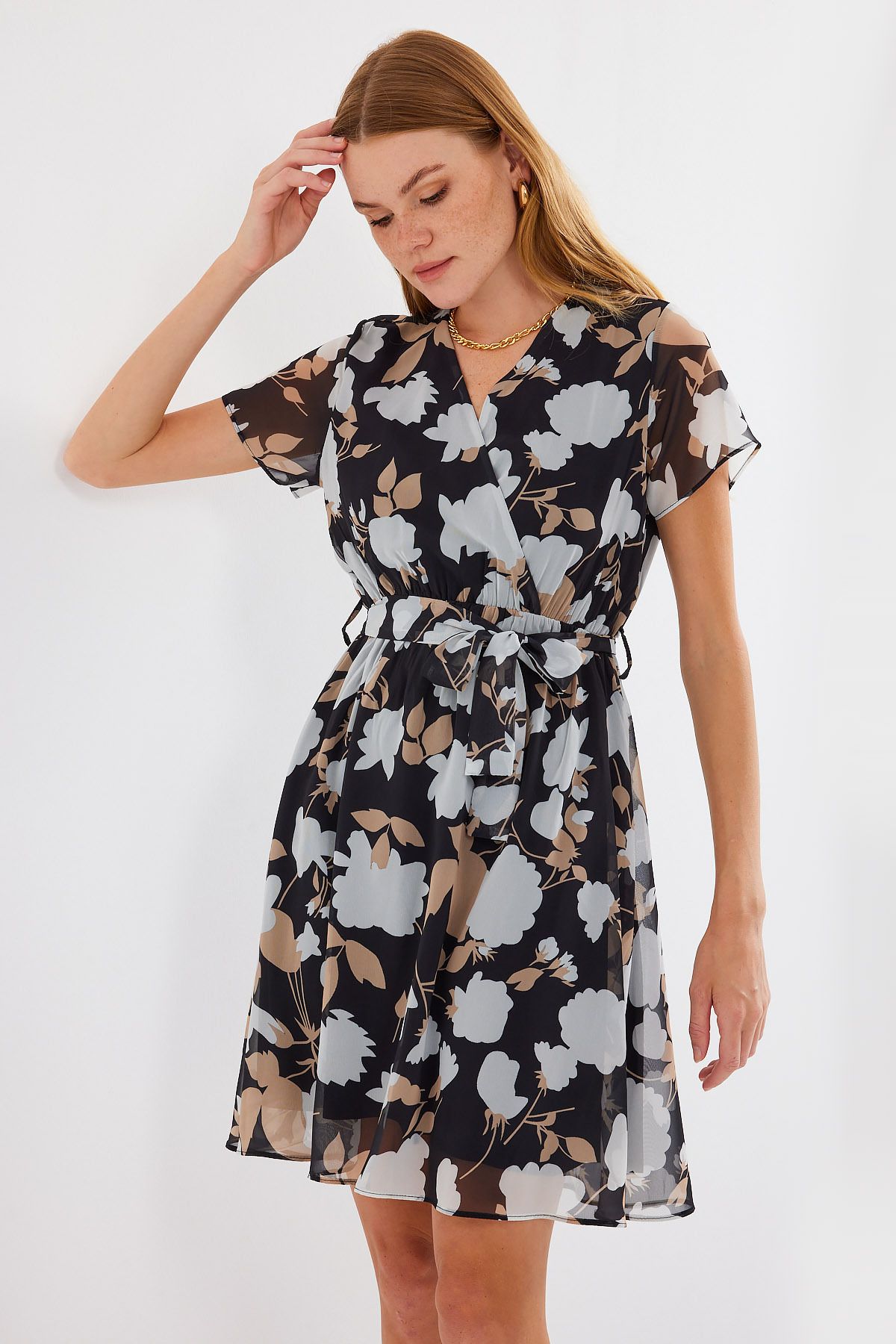 Bigdart-2502 Model - Black Chiffon Dress, Short Sleeve and Print 3