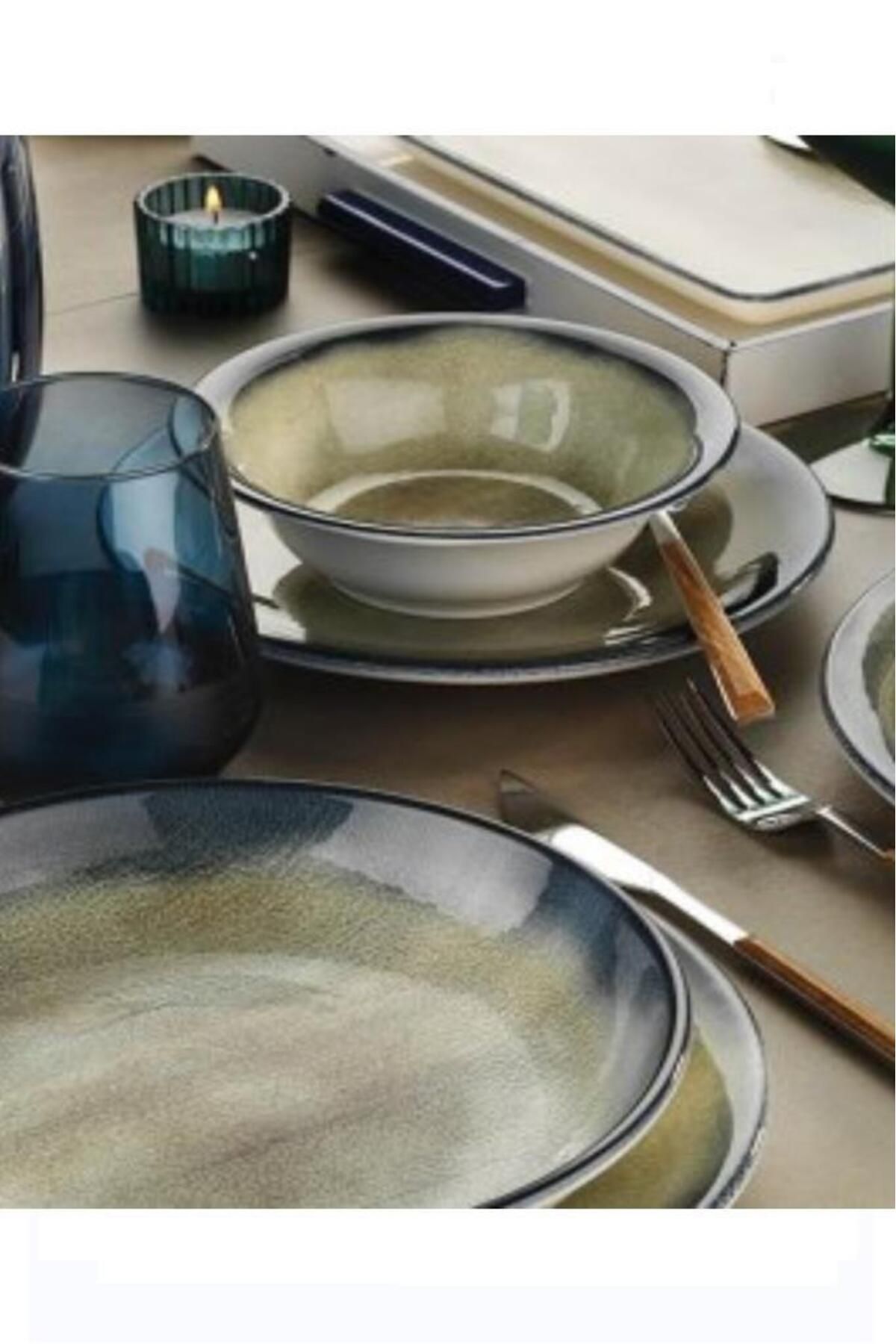 İkram Dünyası-Set of 4 Minimal Assorted Breakfast Plates 3