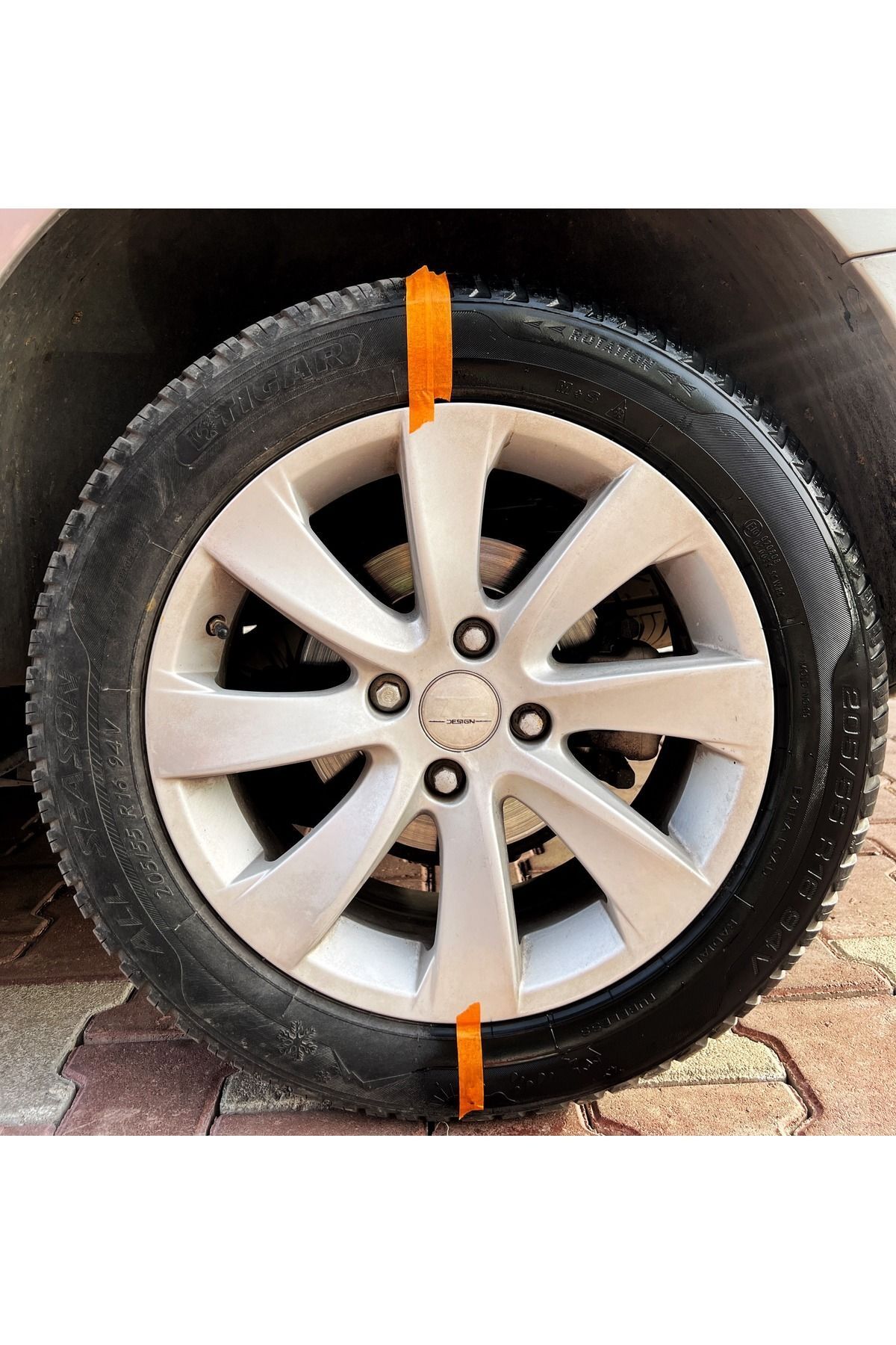 Premium Oto Lastik Parlatıcı