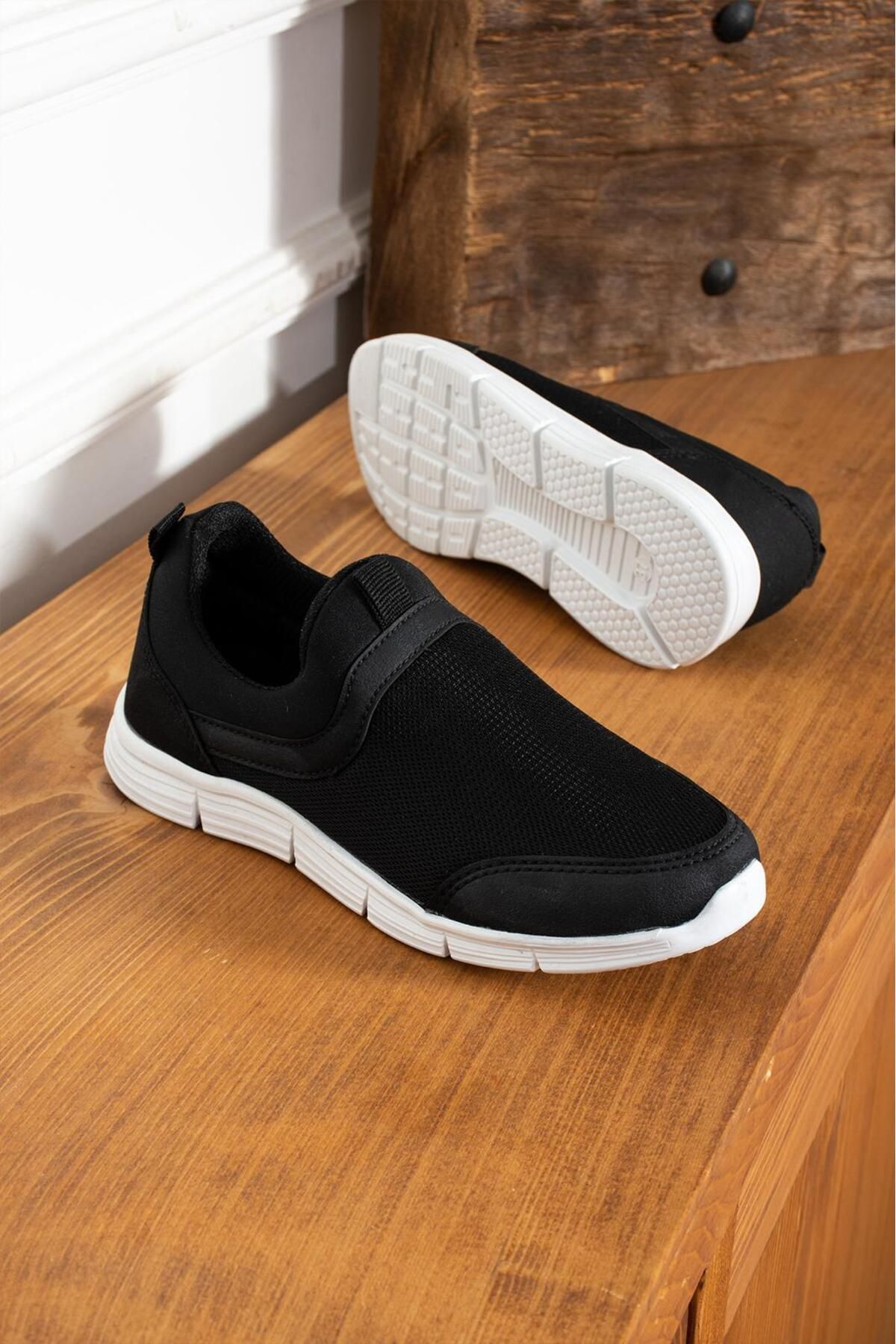 sneaker unisex orthopédique avec des baskets légères qui respirent sans lacets
