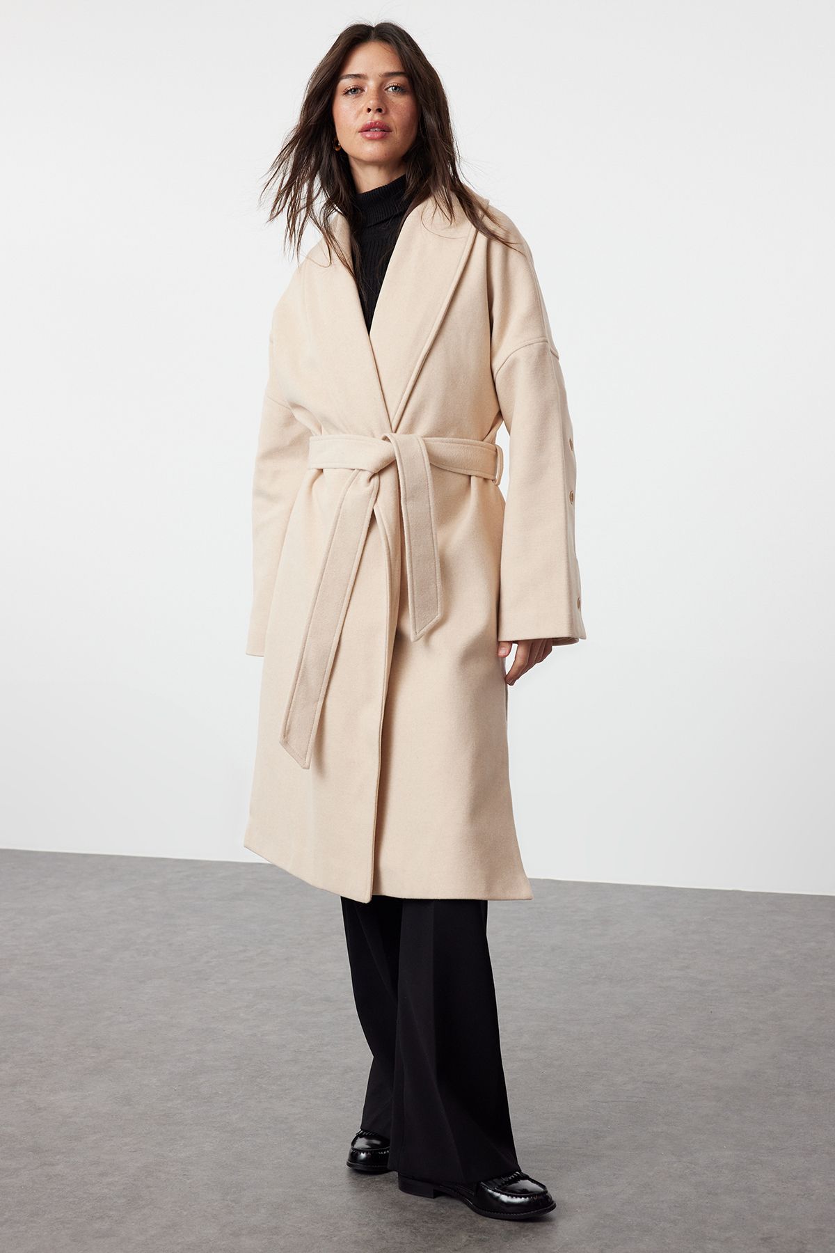 Trendyol Collection-Soft Textured Ecru Oversize Coat - Button Detail and Slit Twoaw25kb00027 2