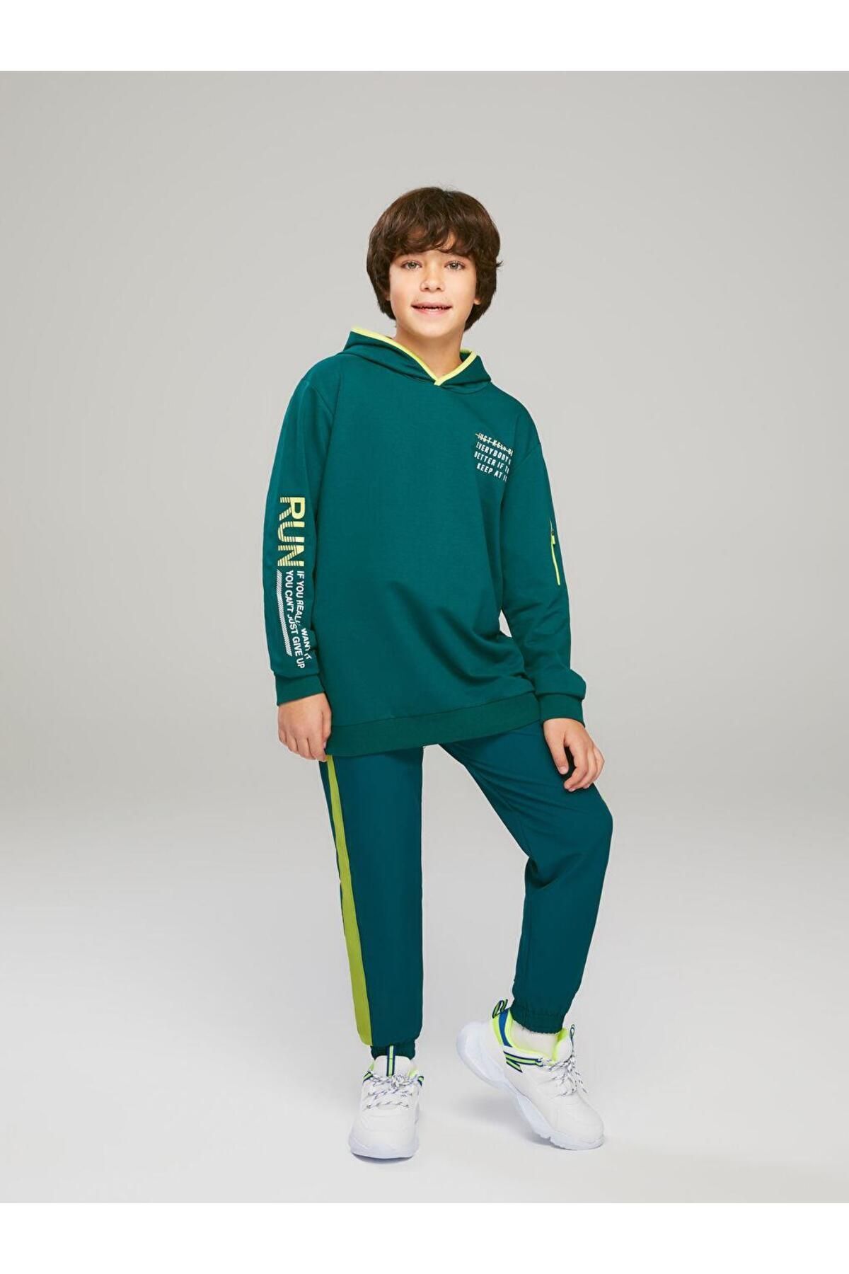 شلوار LCW Kids Basic Boy Jogger با کمر الاستیک LC Waikiki