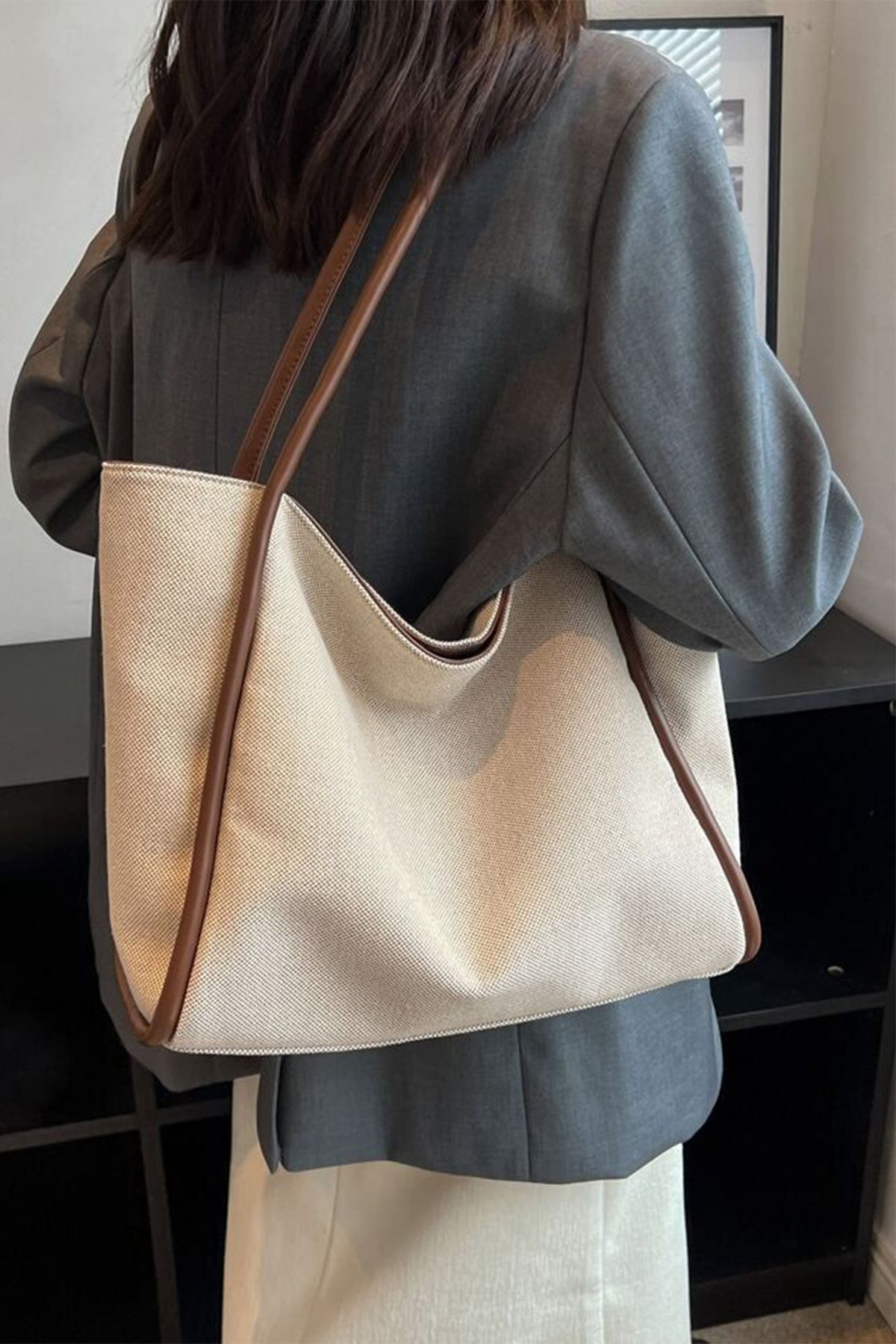 https://cdn.dsmcdn.com/ty1348/product/media/images/prod/QC/20240604/10/49adf098-3624-3871-a6ed-8e20679a276a/1_org_zoom.jpg