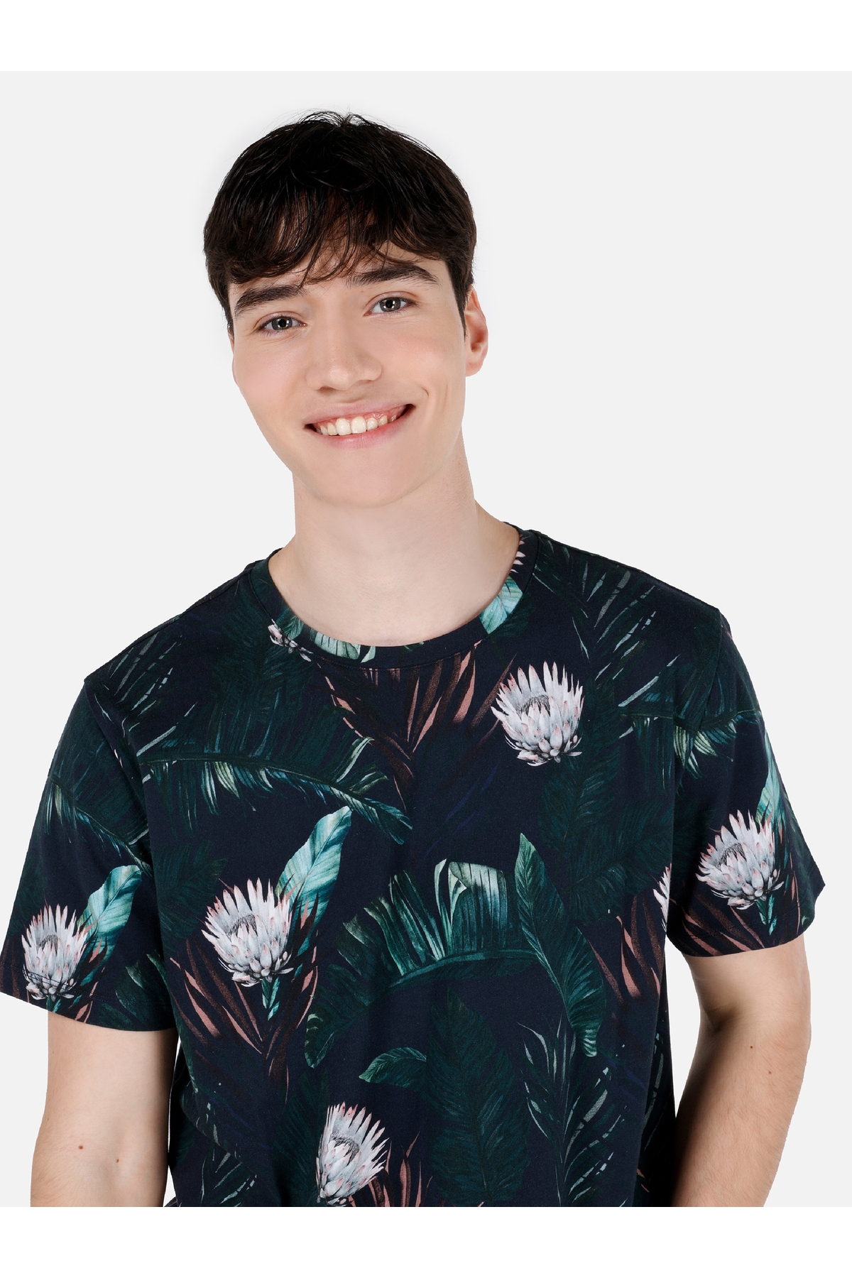 تی شرت مردانه کولینز | .CL1068851_Q1.V1_GRN Colin’s - Image 4