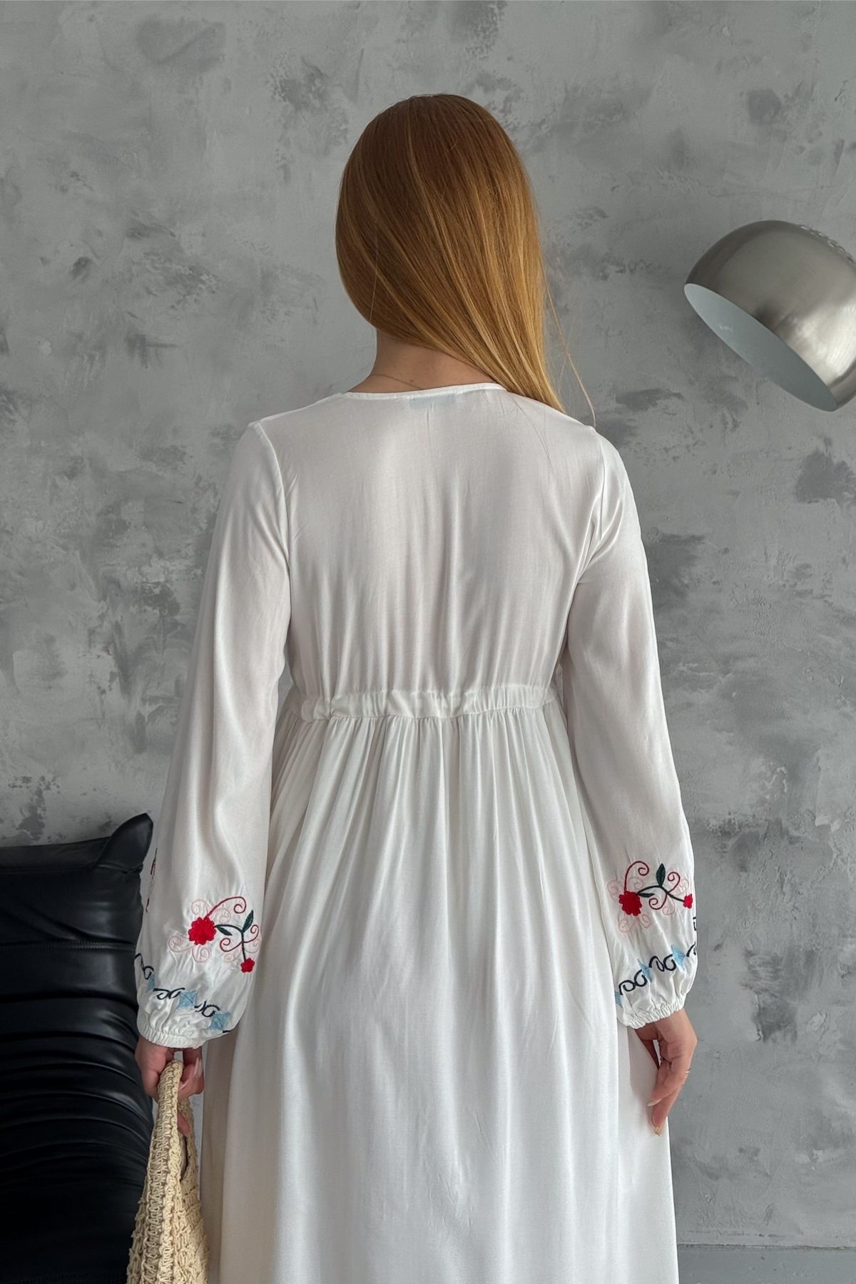 FEMELLE-Rochie de damă din bumbac brodat alba 4