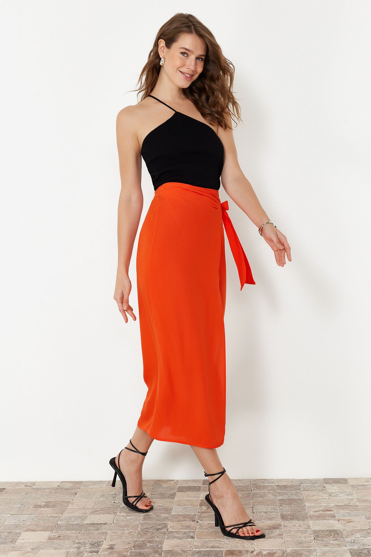 Trendyol Collection Orange Gebundener, Zweireihiger, Gewebter Maxirock Aus Viskosestoff Mit Verschluss für Damen - 42