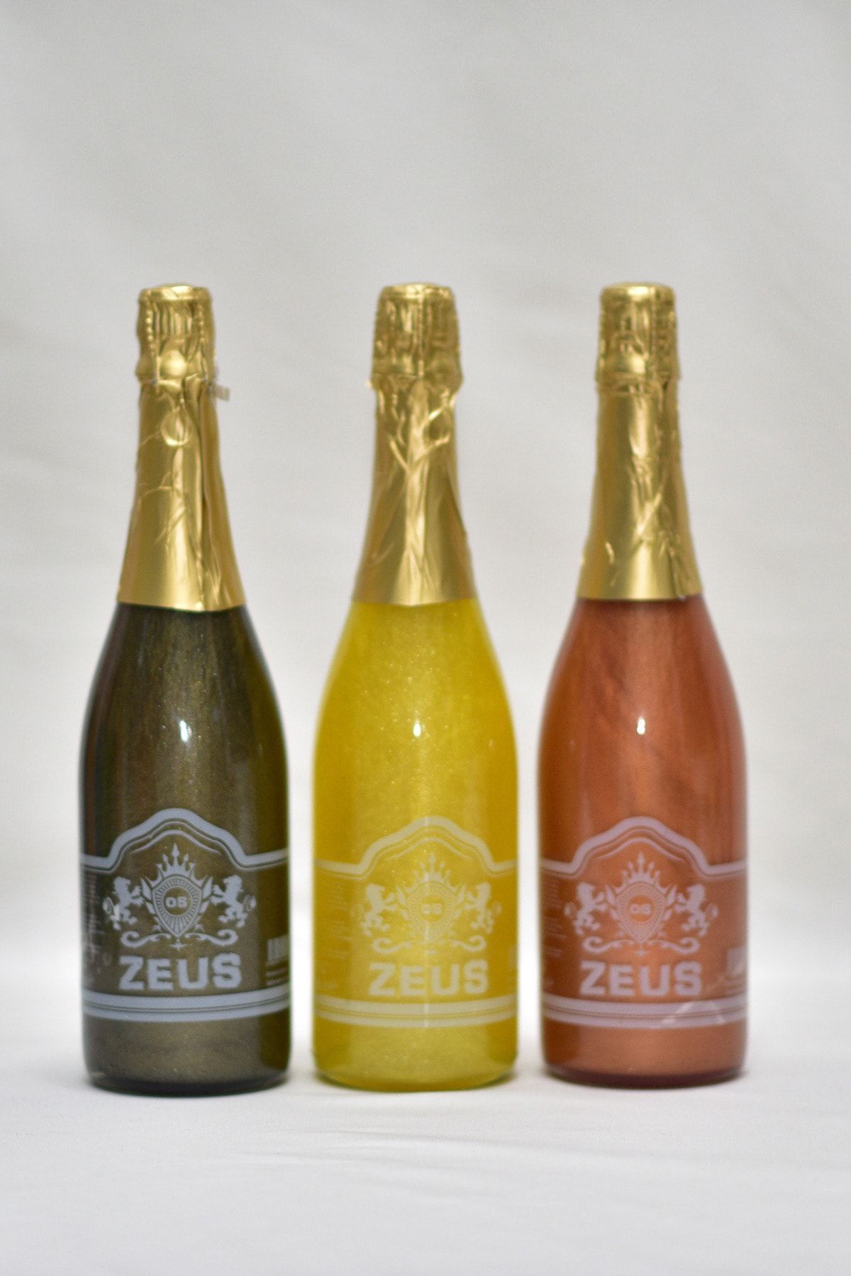 ZEUS Simli Alkolsüz Şampanya* - 3'lü Paket (ÇİKOLATA-CAPPUCCİNO & KAVUN & KARIŞIK MEYVE)