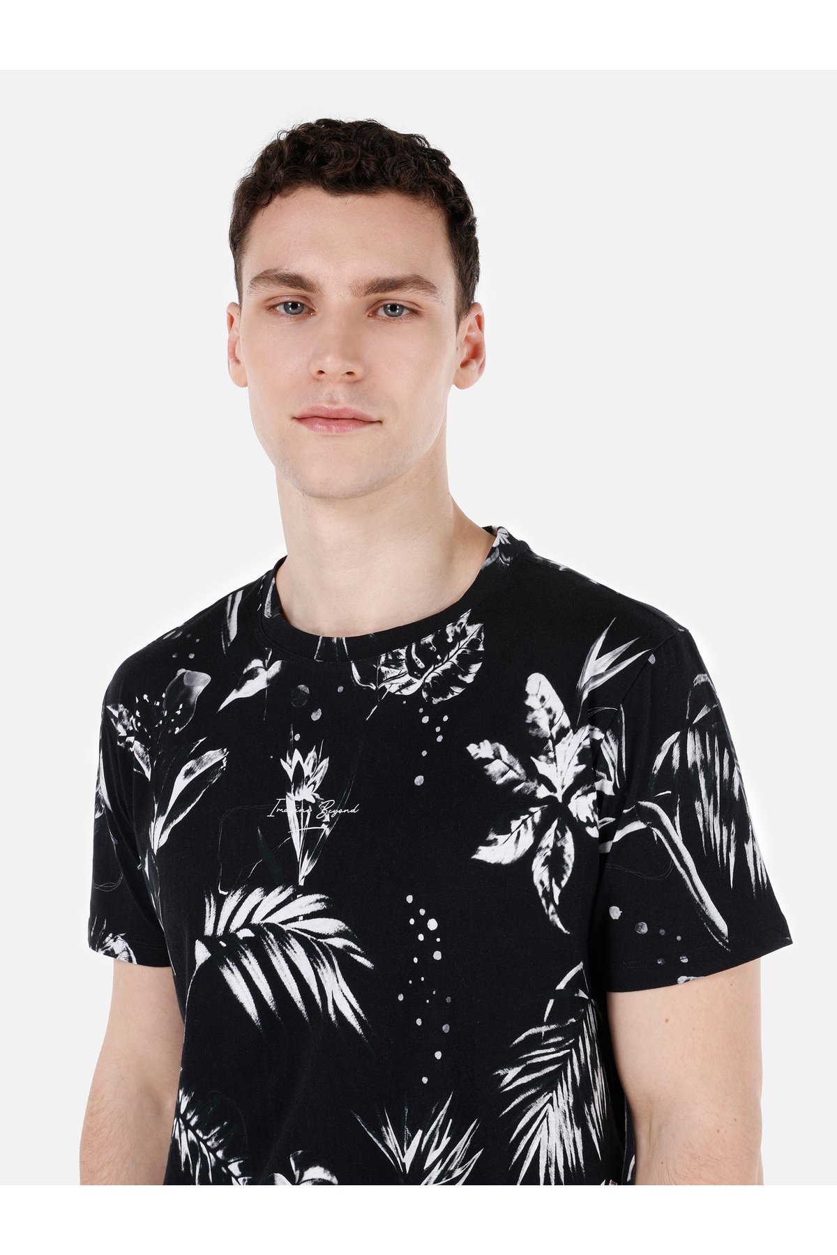 تی شرت مردانه کولینز | .CL1069390_Q1.V1_BLK Colin’s - Image 4