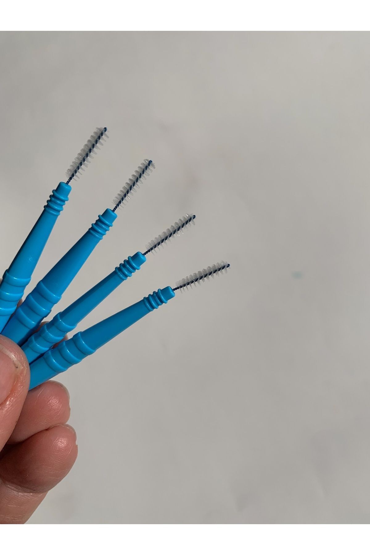 Lush Studio-Green Blue Eyelash Lifting and Eyebrow Lamination Brush - 5 Combing and Application Applicators 2