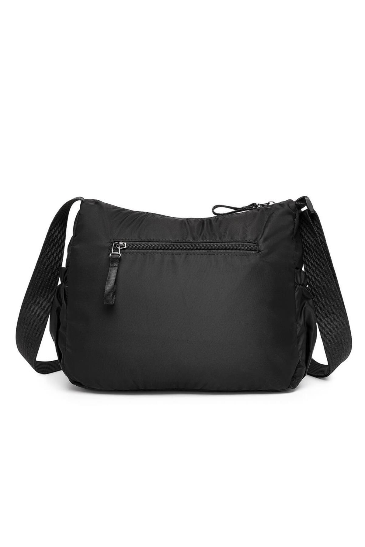 Smart Bags Yumuşak Kumaş Askılı Postacı Kadın Çantası - Siyah