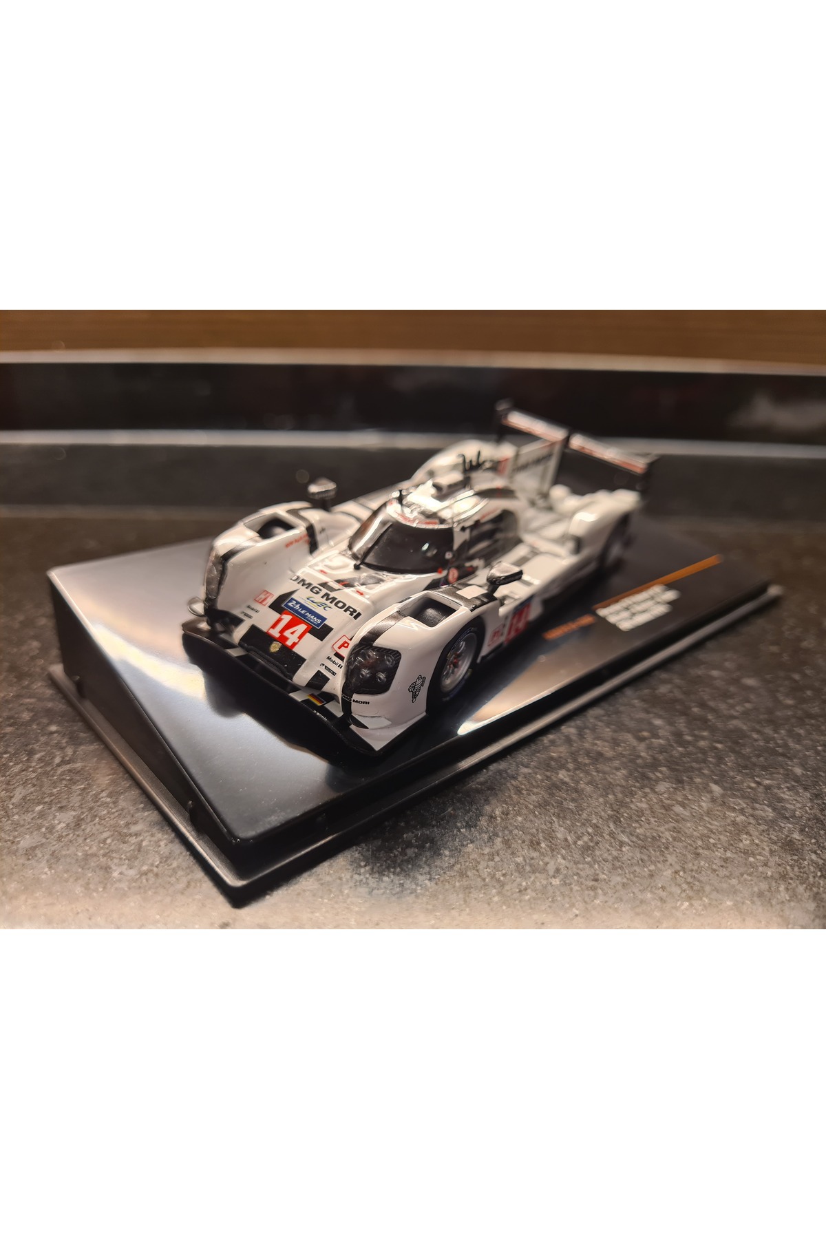 PORSCHE 919 Hybrid #20 24h Le Mans 2014 1:43 von IXO (Neu und PORSCHE 919 Hybrid #20 24h Le Mans 2014 1:43 von IXO (Neu und