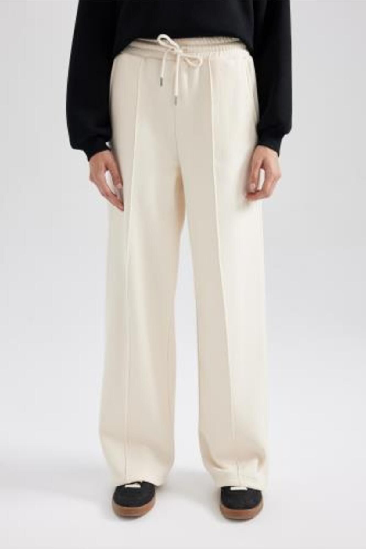 DeFacto-Dicker Stoff - Jogginghose mit gerader Passform und Taschen A0954ax23wn 5