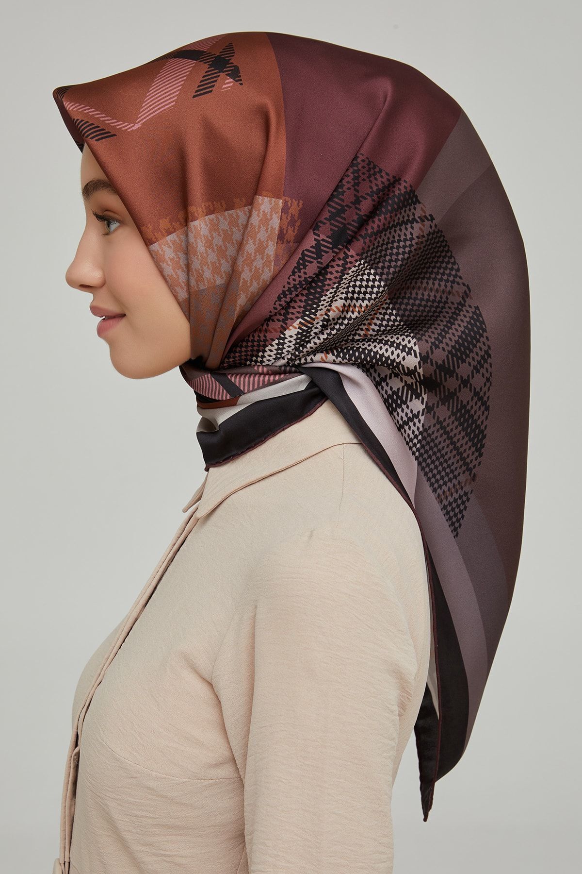 روسری زنانه آرمینه | E21KA8620D03 Armine - Image 2