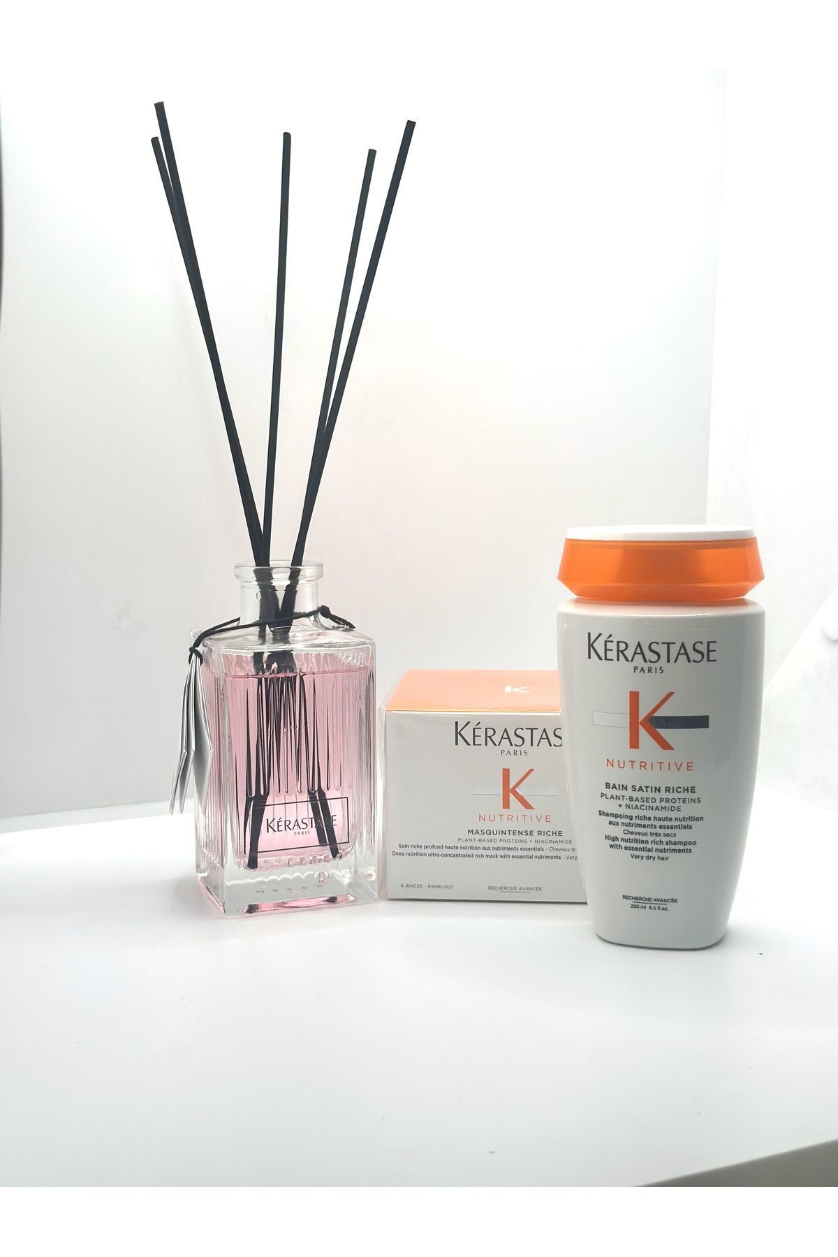 شامپو کراستاس OZEL FORMULE EDİLMİŞ ŞAMPUAN-V555
