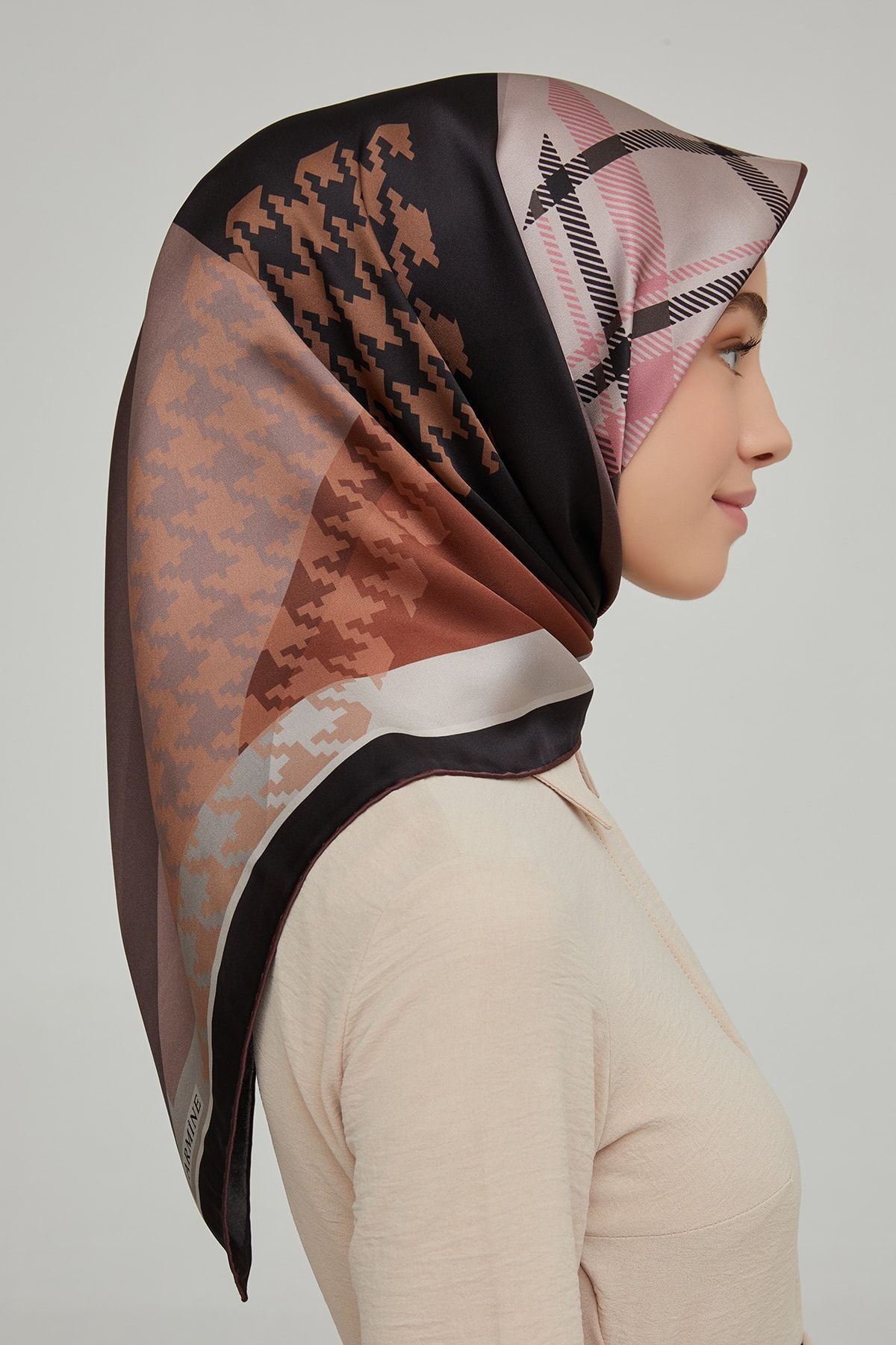 روسری زنانه آرمینه | E21KA8620D03 Armine - Image 3