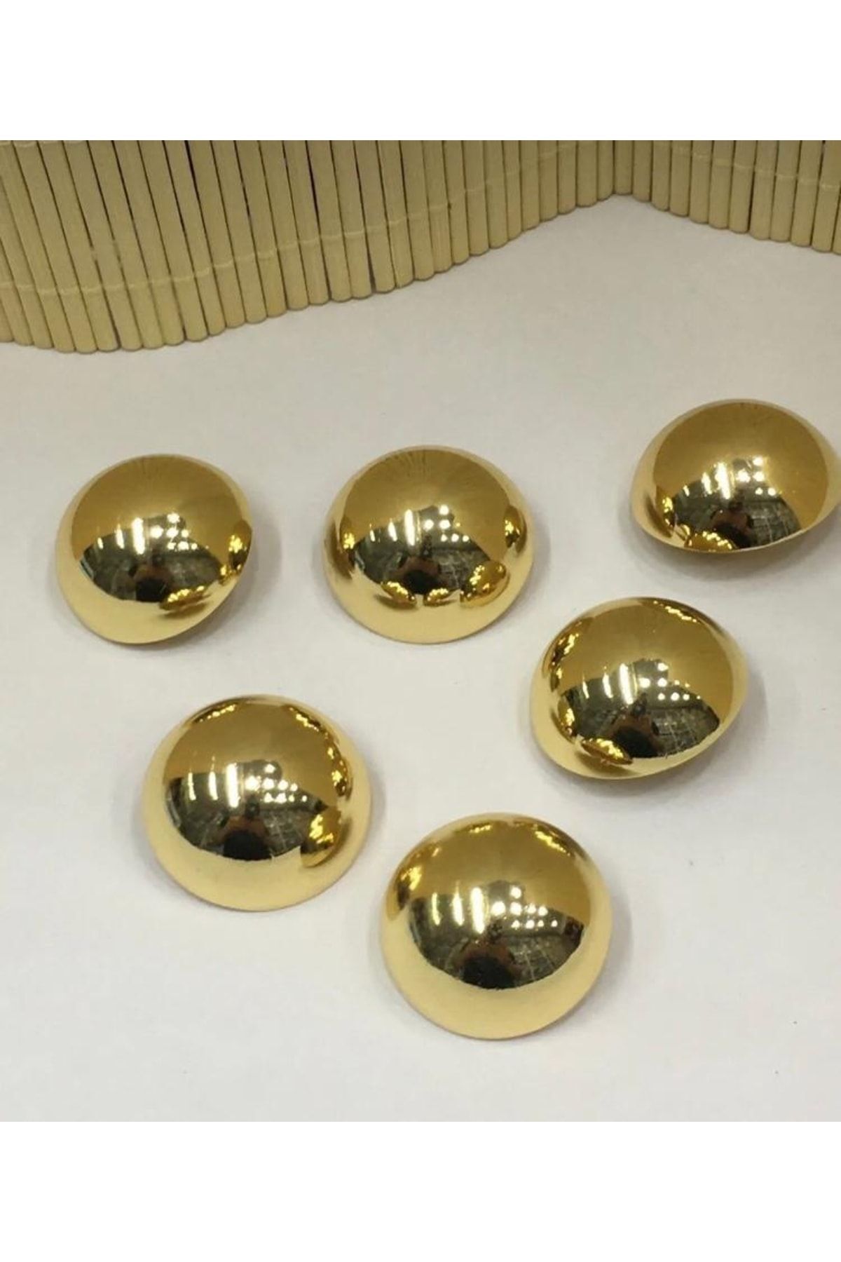 Cardigan Vest Button Curved Special Coating Gold Set of 6 1.6 Cm