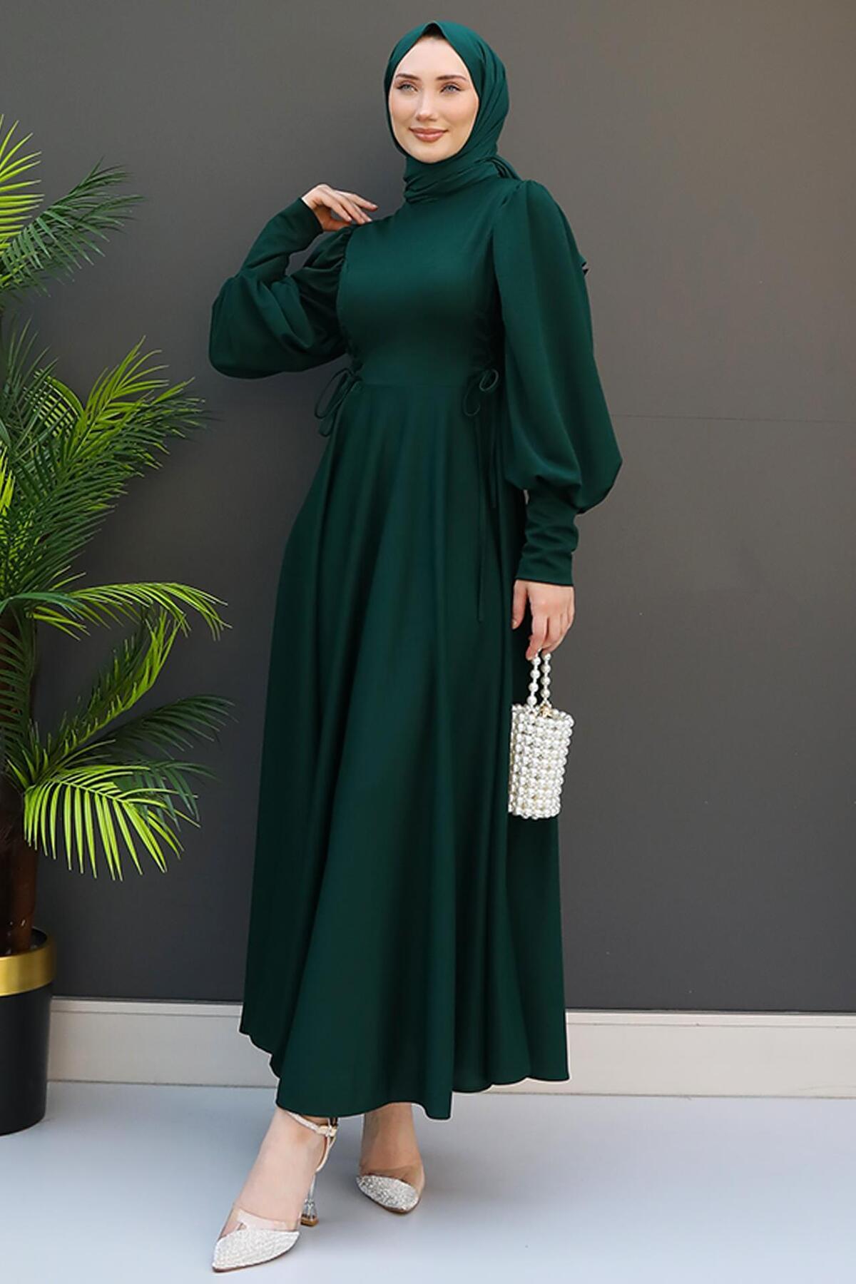 Genel Markalar İp Kuşaklı Elbise Zümrüt
