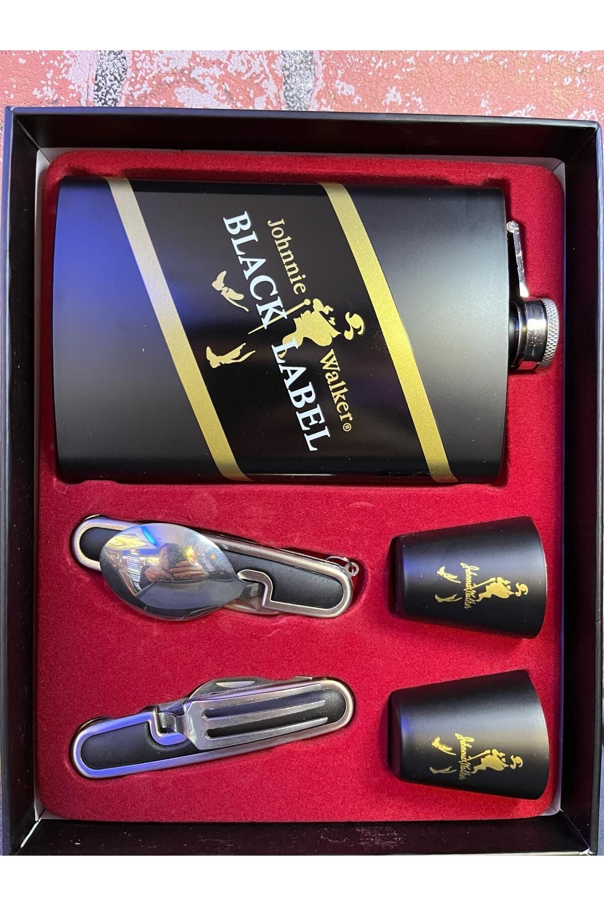 Black Label-STAINLESS STEEL 8 OZ (236 ML) WHISKY WOTKA LICOR COGNAC FLASK SET 3